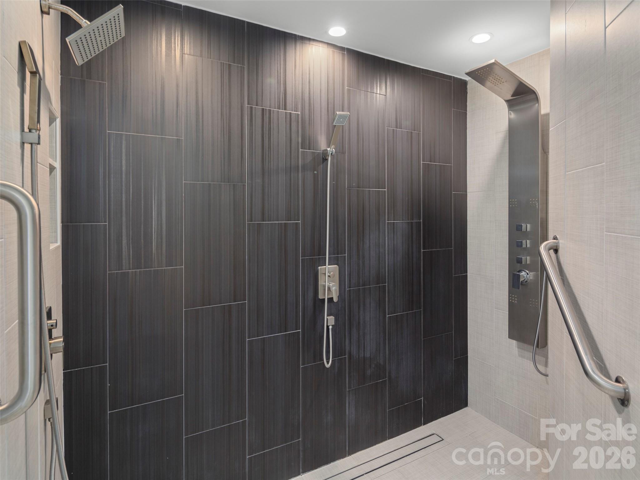 3501 Timber Trail — Asheville