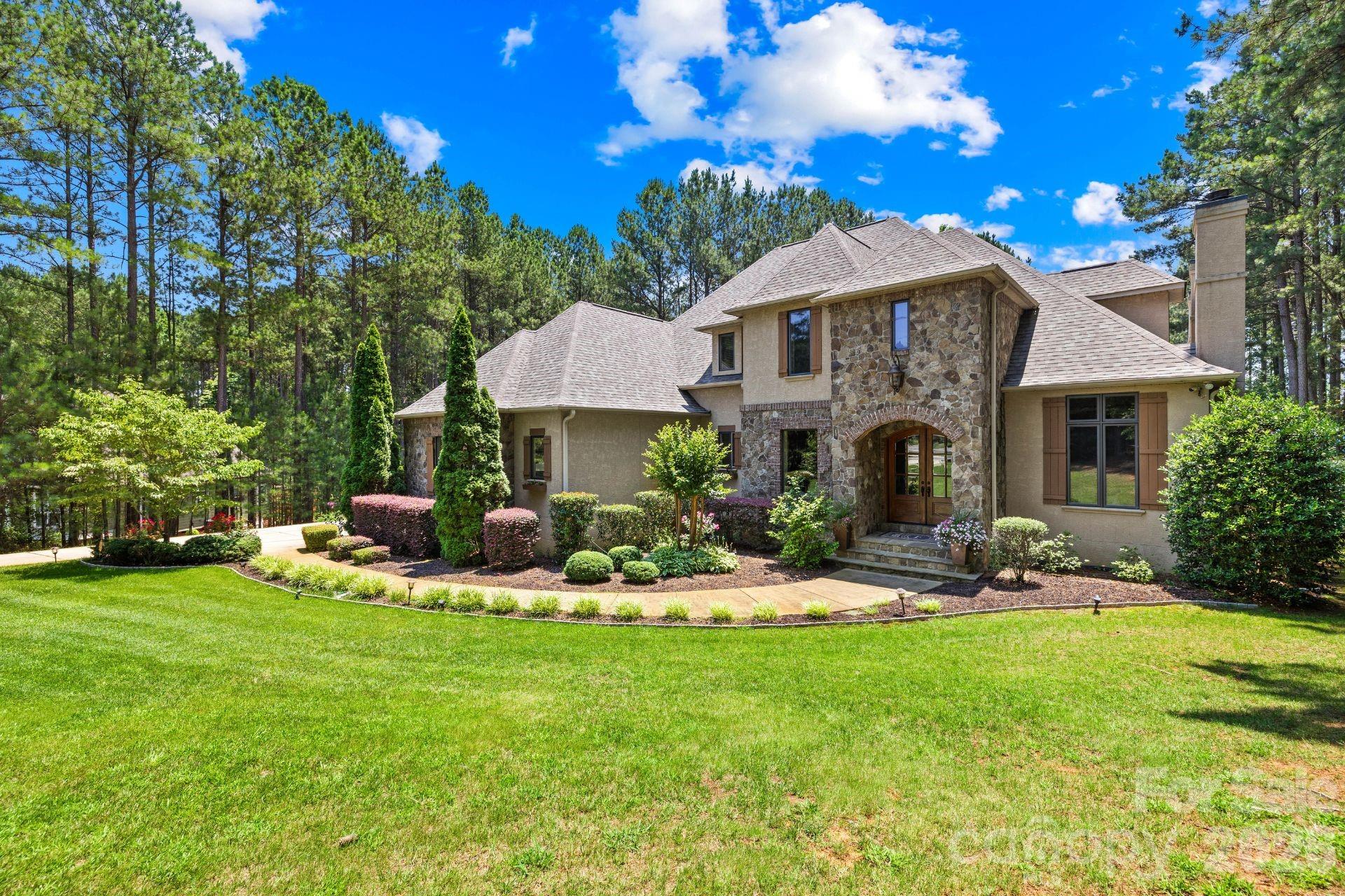 168 Blue Ridge Trail — Mooresville
