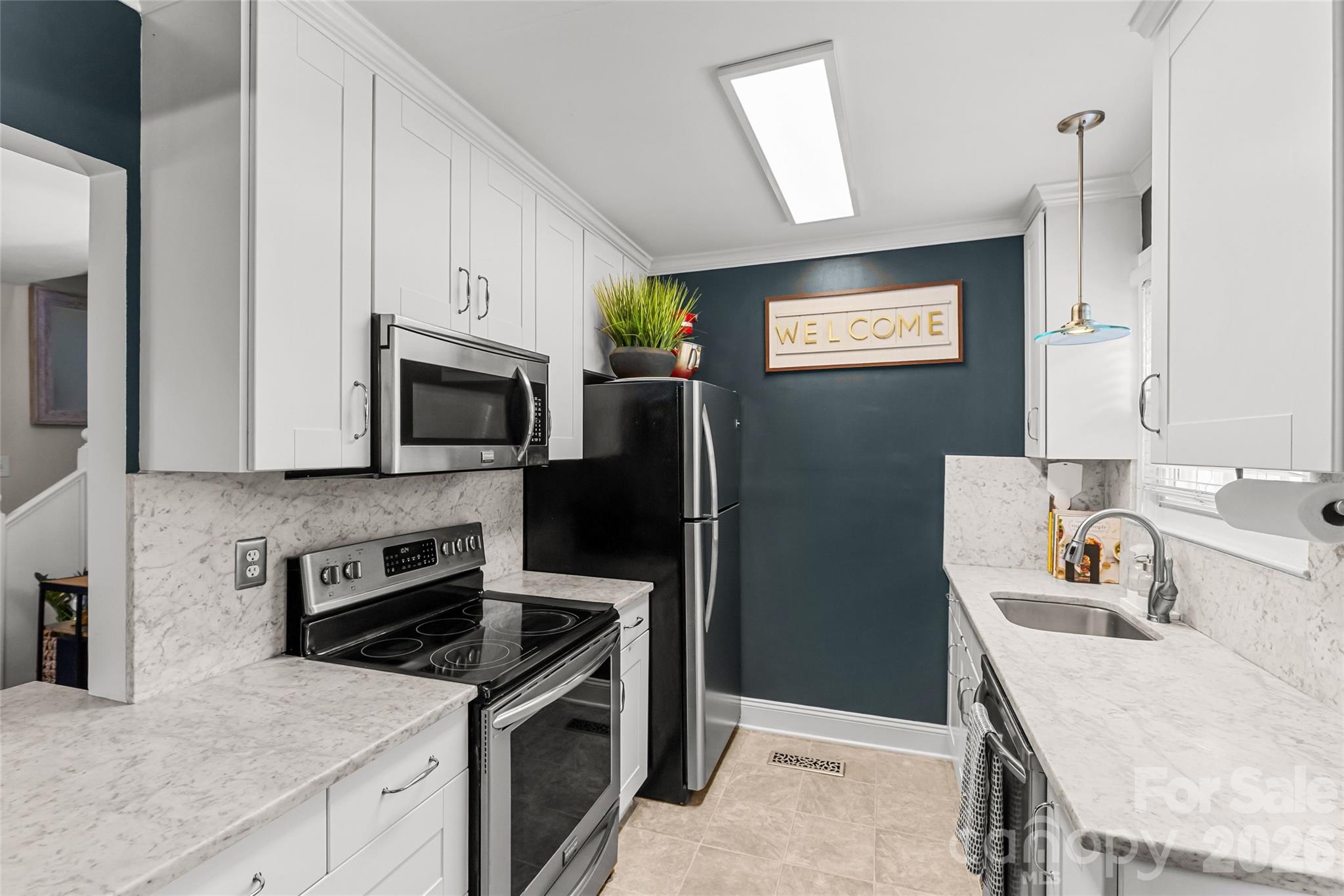 220 Wakefield Drive #B — Charlotte