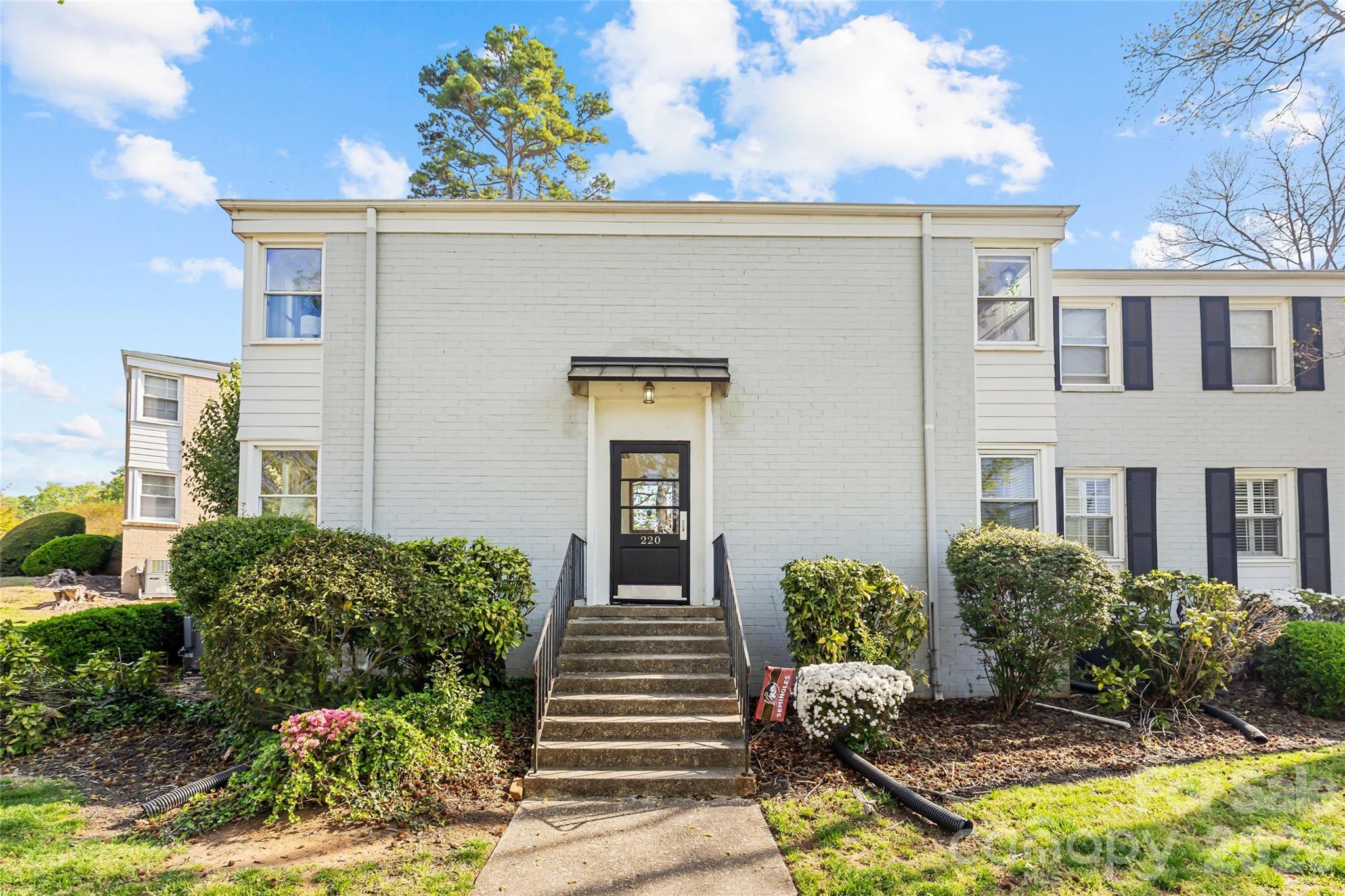 220 Wakefield Drive #B — Charlotte