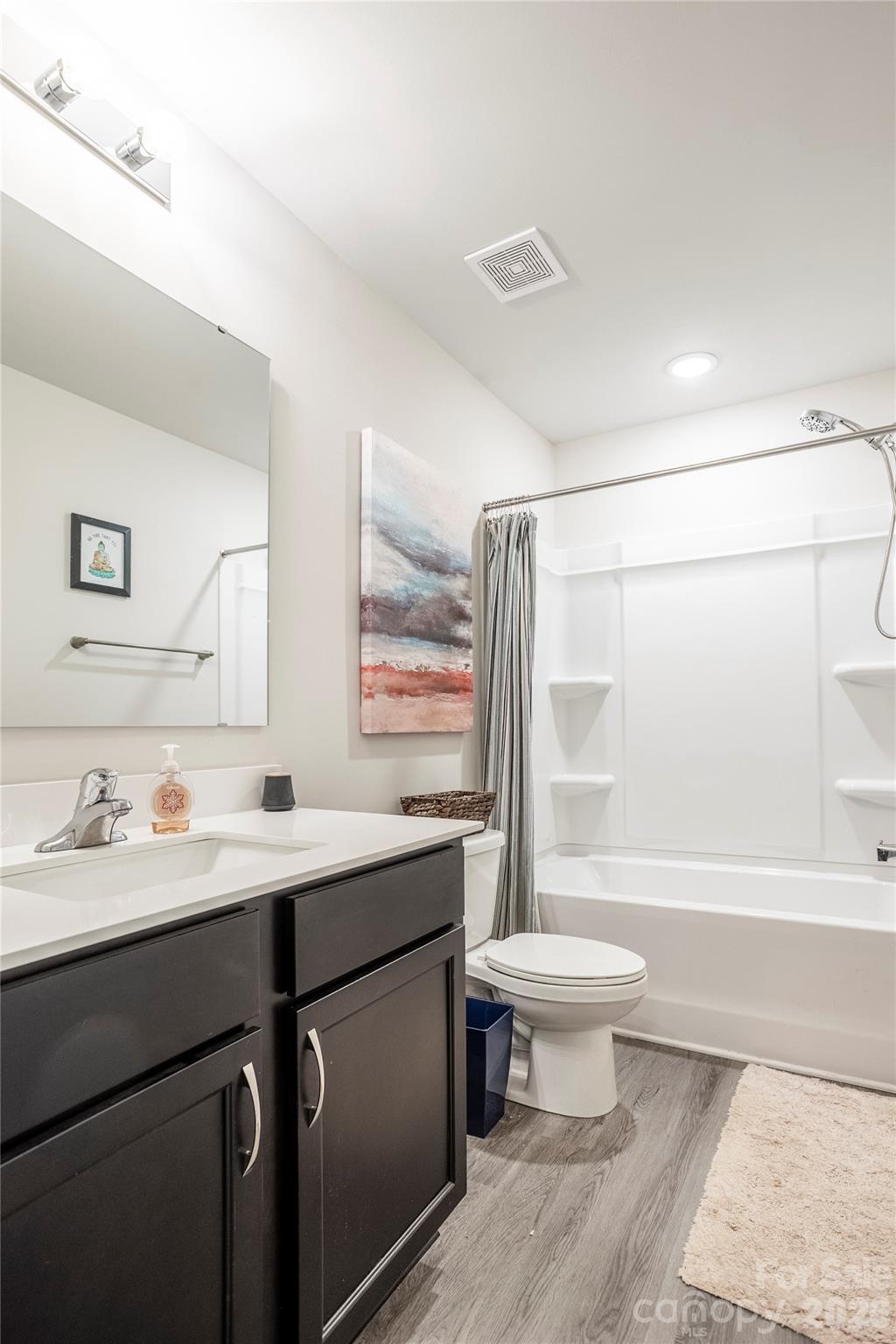 132 Crown Court — Kings Mountain