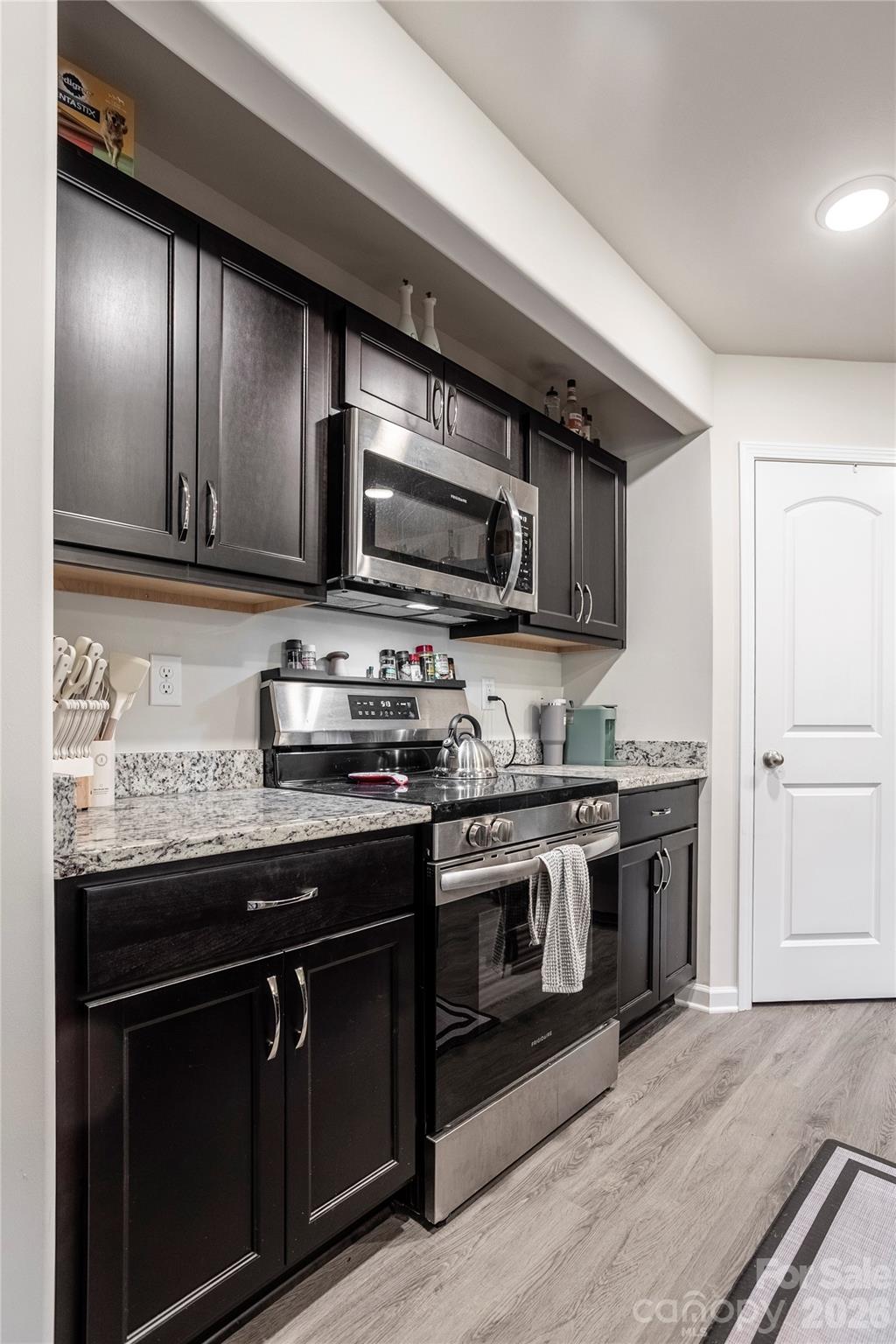 132 Crown Court — Kings Mountain