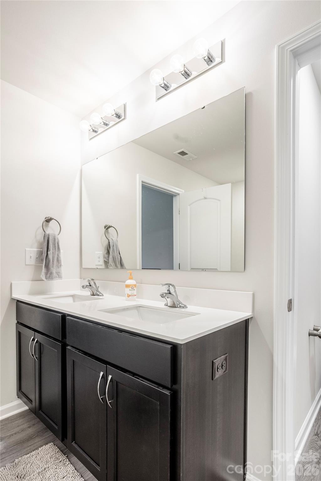 132 Crown Court — Kings Mountain