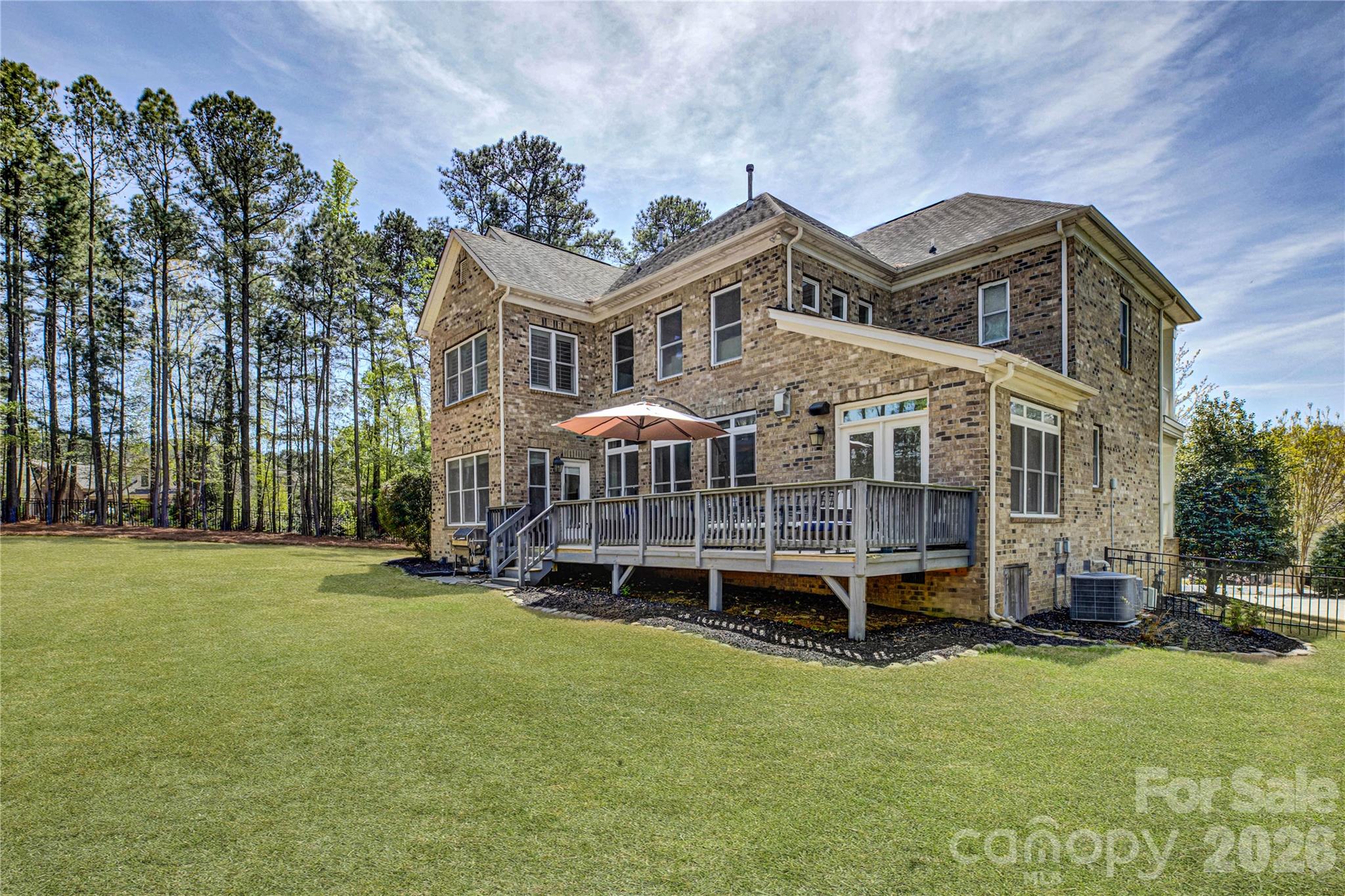 13203 Coyote Creek Court — Charlotte
