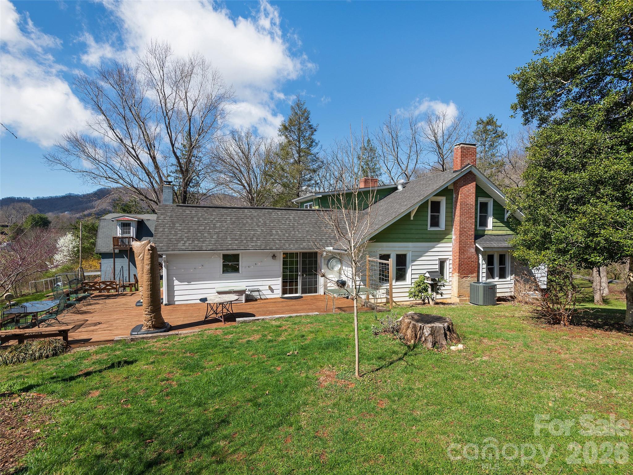 608 Evans Road — Canton