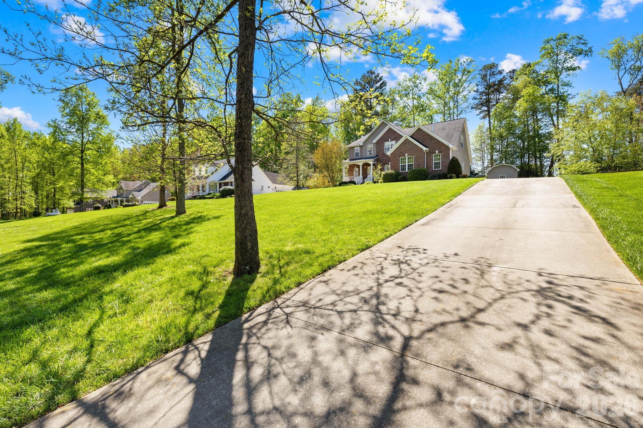 1131 Greenheather Drive — Salisbury