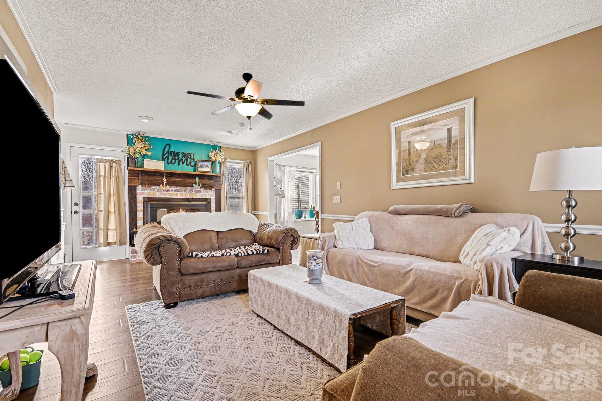 1162 Crestmont Drive SE — Concord