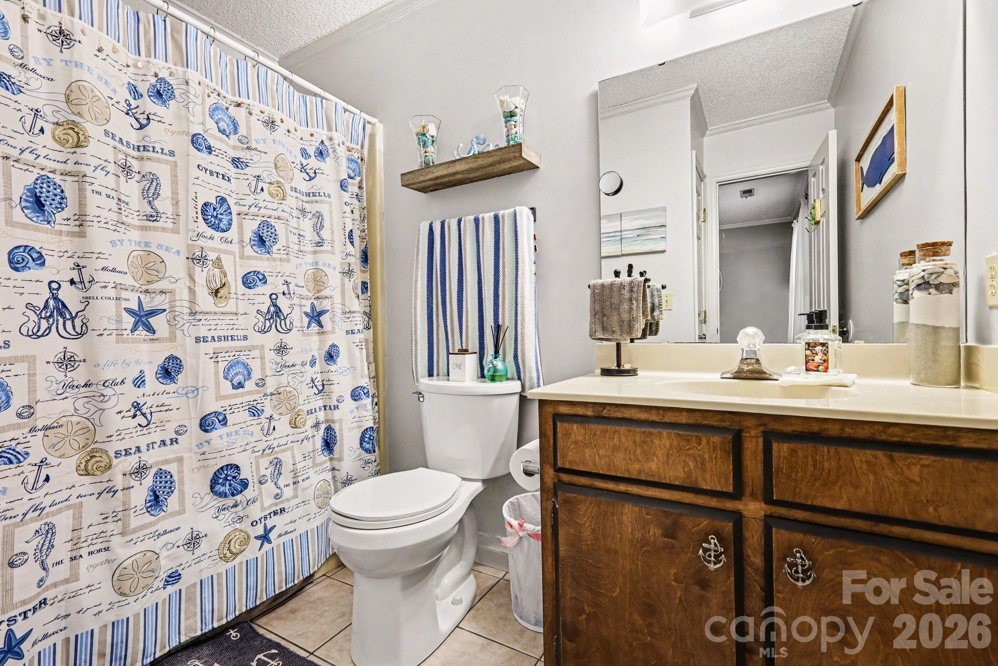 1162 Crestmont Drive SE — Concord