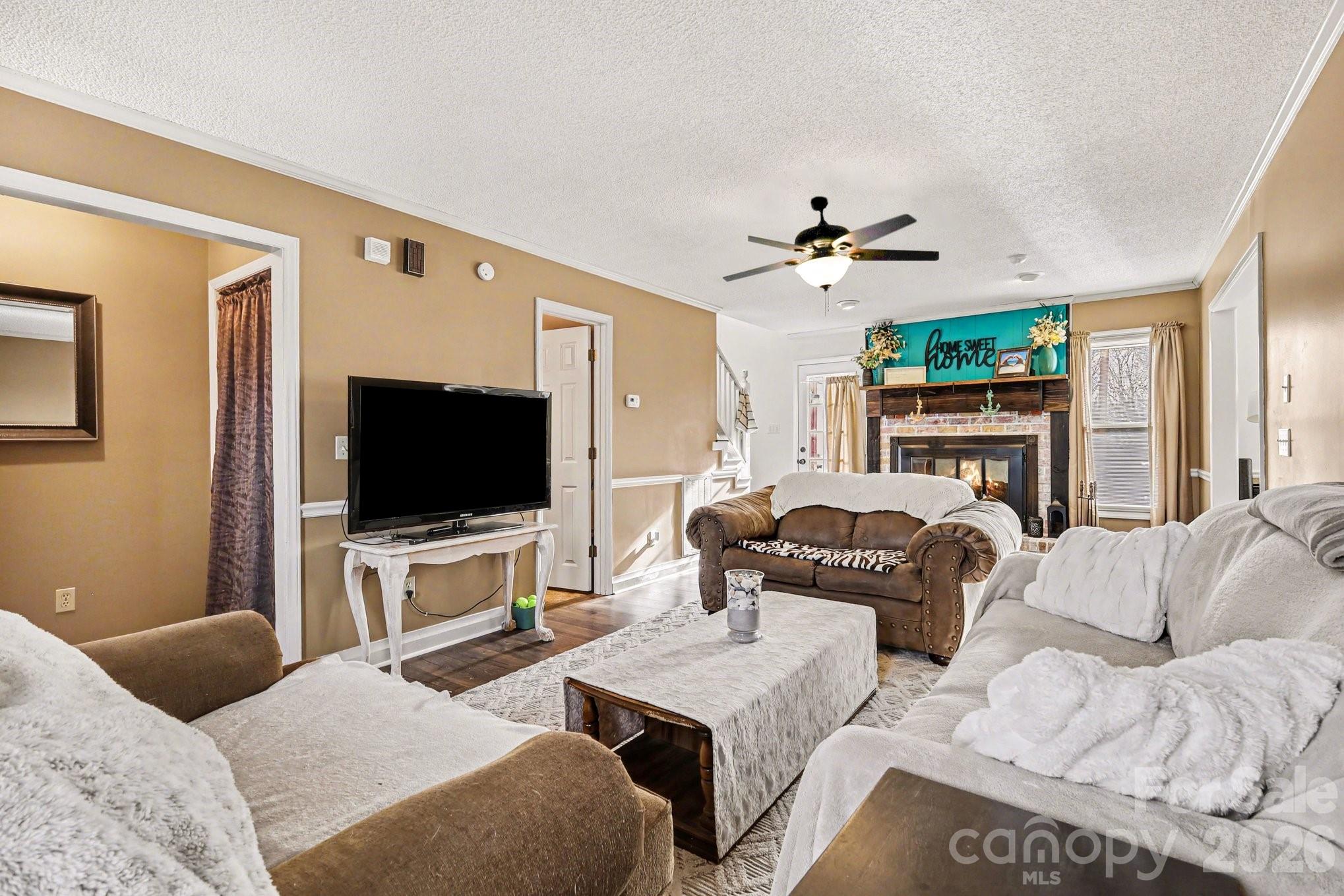 1162 Crestmont Drive SE — Concord
