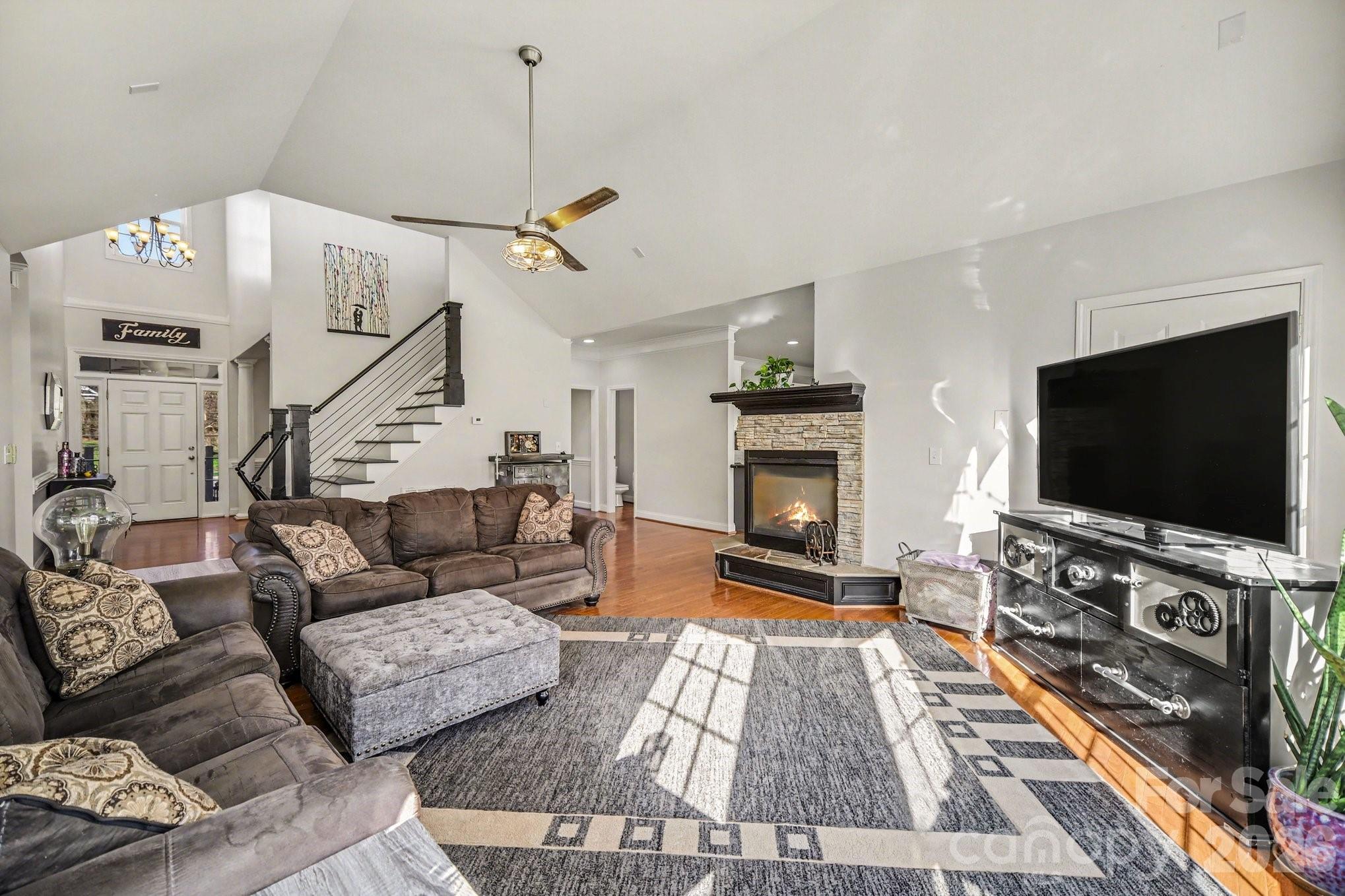 161 Dairy Farm Road — Mooresville