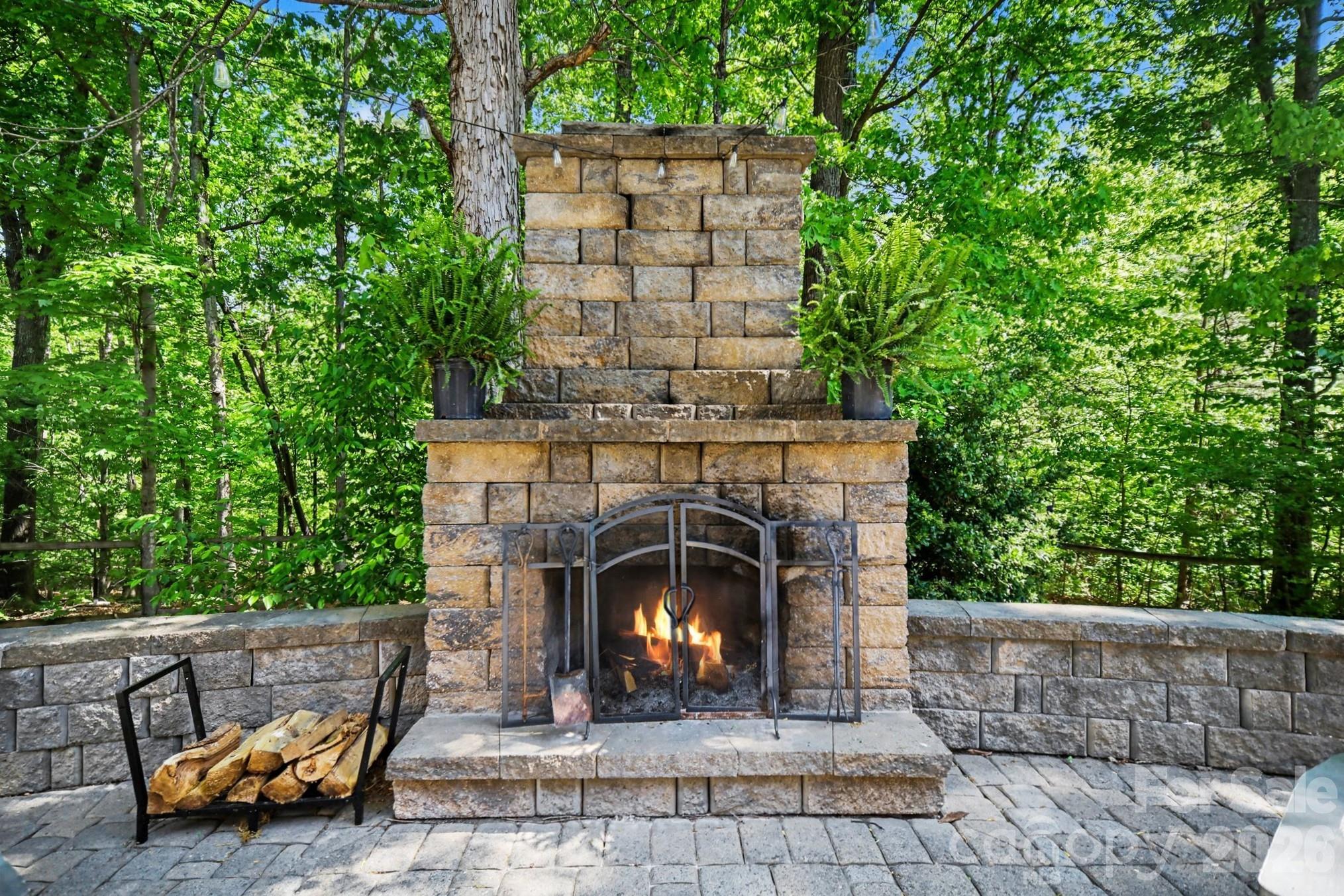 161 Dairy Farm Road — Mooresville