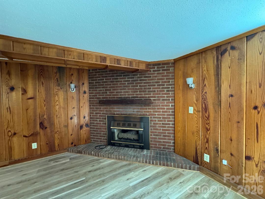 303 Green Street — Biscoe