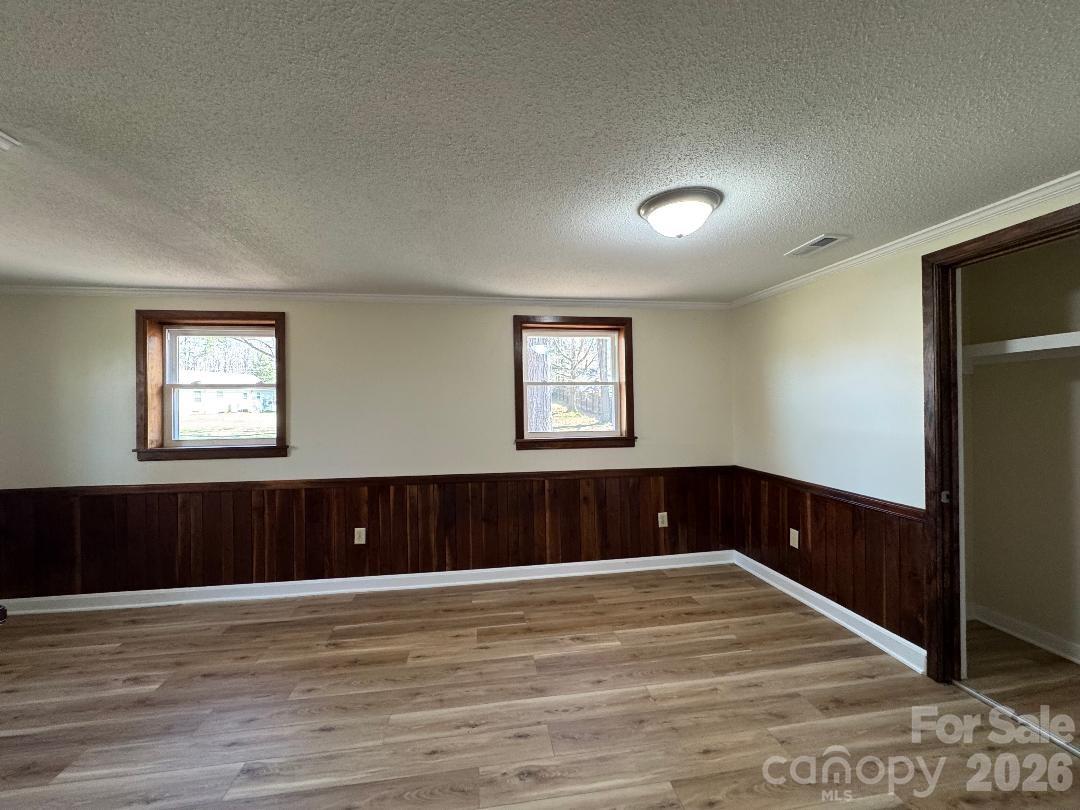 303 Green Street — Biscoe