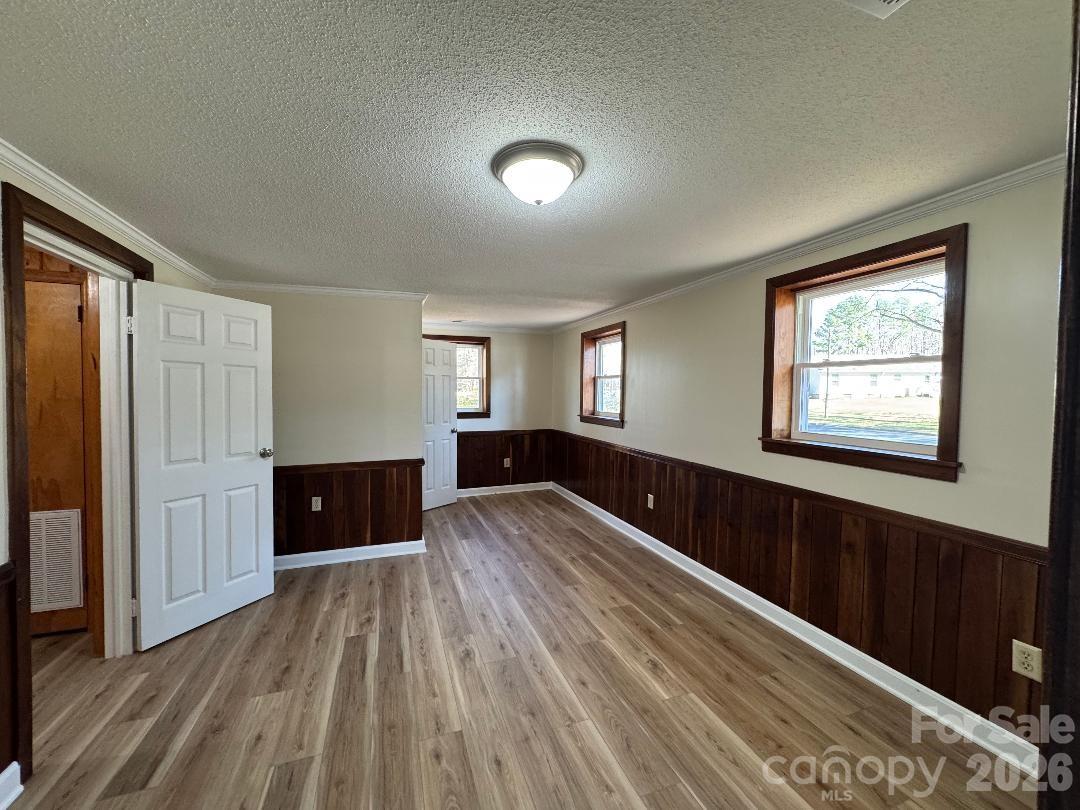 303 Green Street — Biscoe