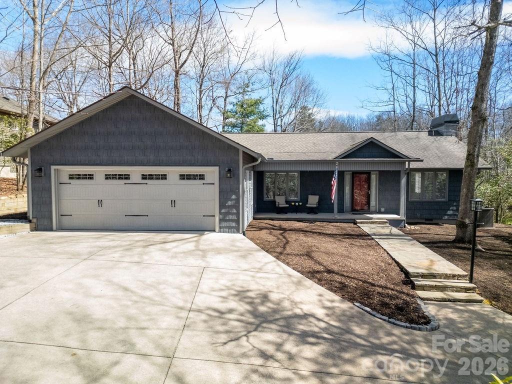 222 Sedi Lane — Brevard