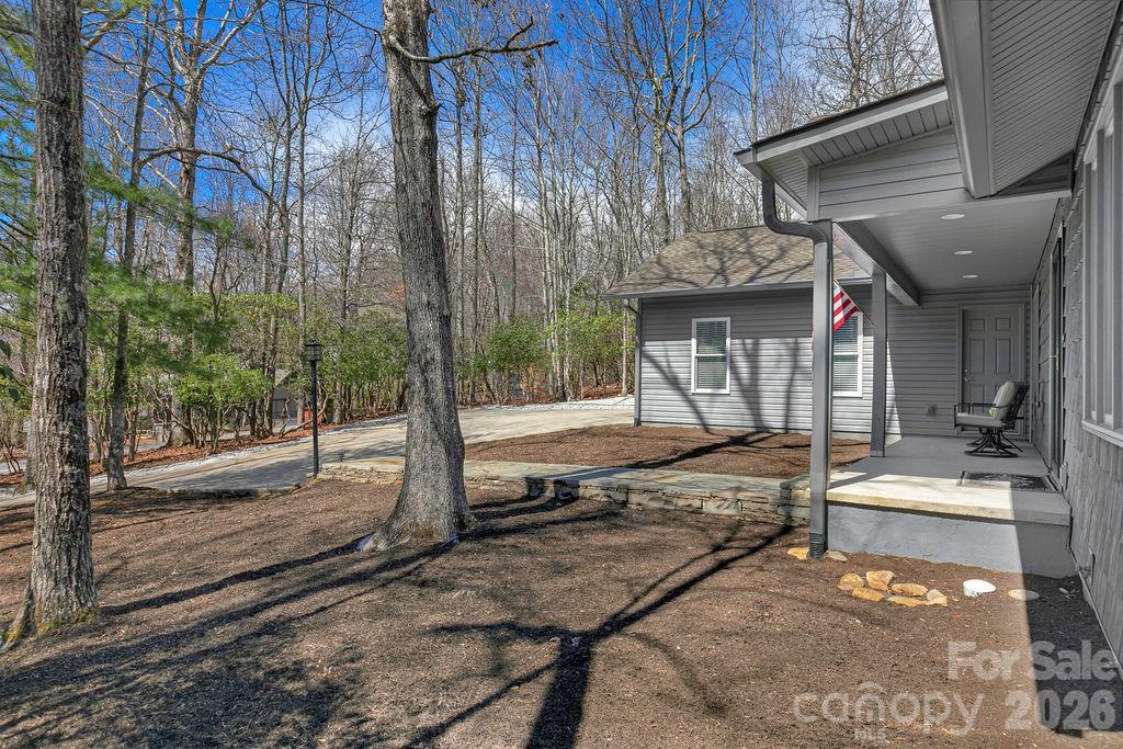 222 Sedi Lane — Brevard