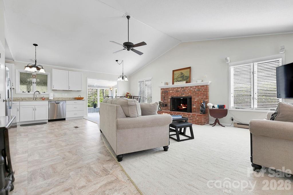 222 Sedi Lane — Brevard