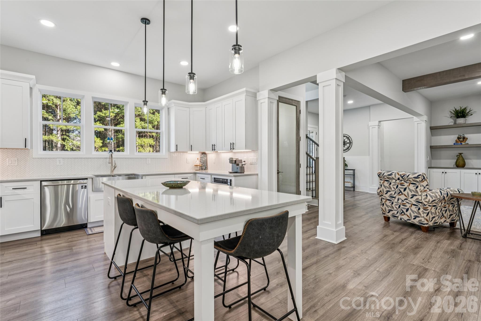 6615 Farmstead Lane — Concord