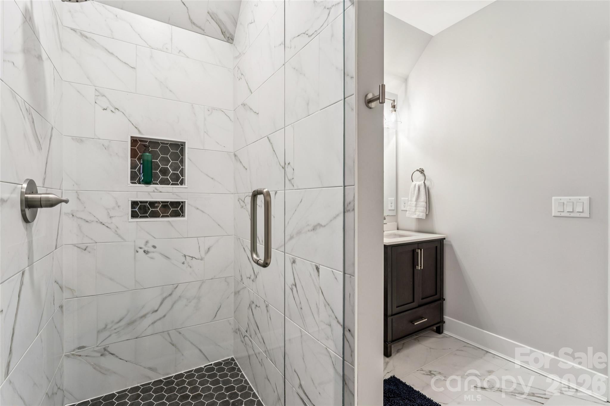 6615 Farmstead Lane — Concord