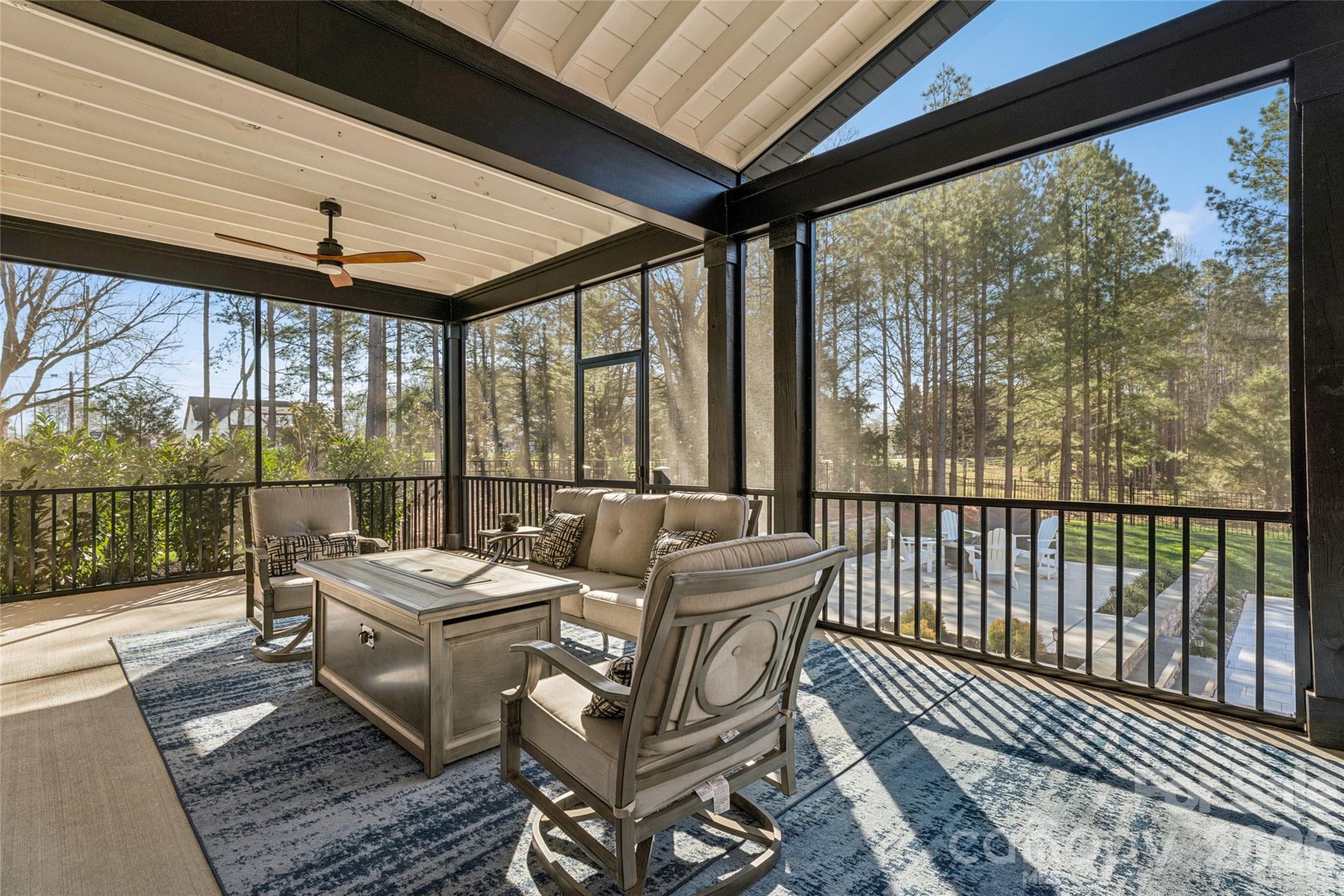 6615 Farmstead Lane — Concord
