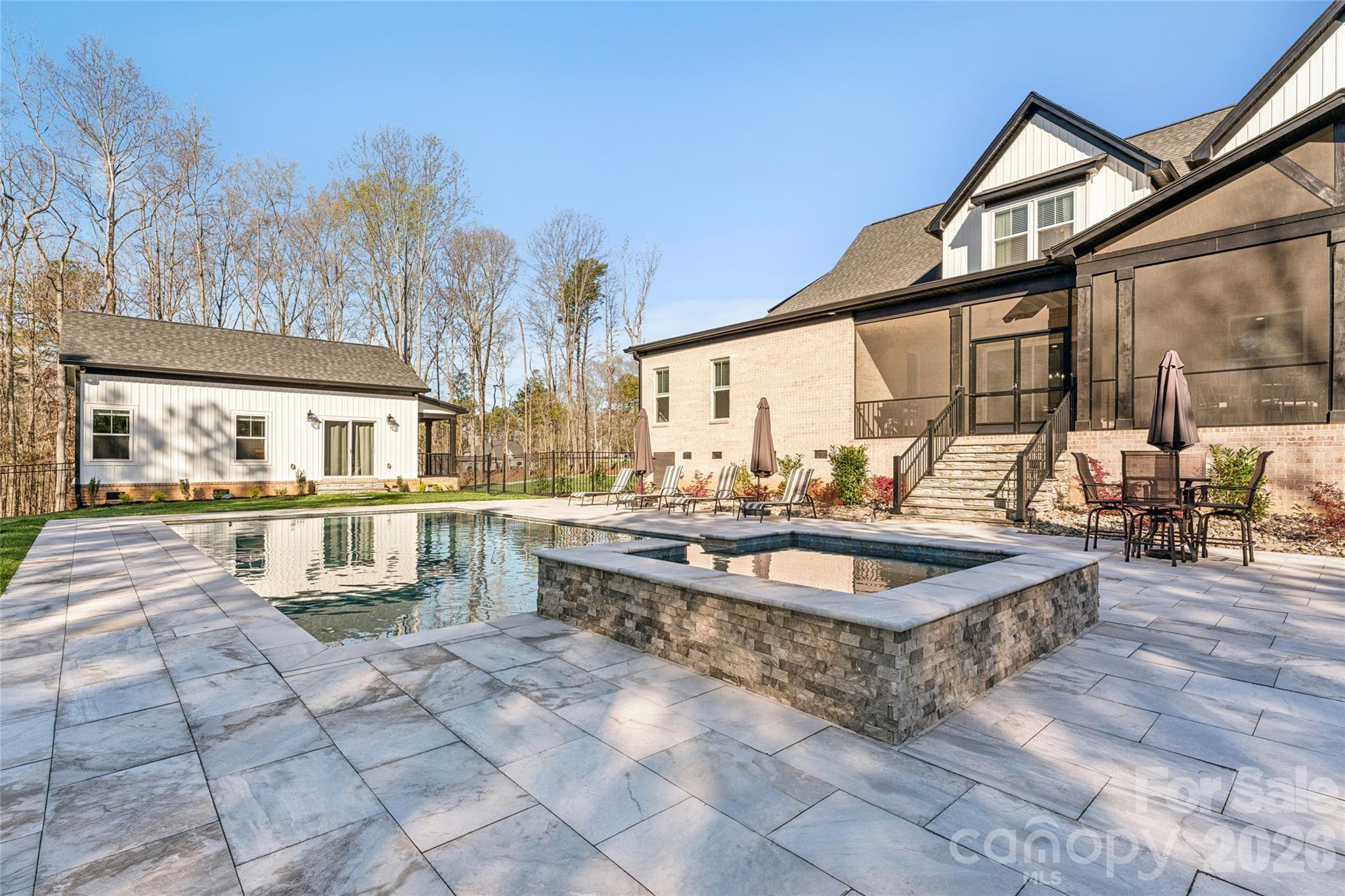 6615 Farmstead Lane — Concord