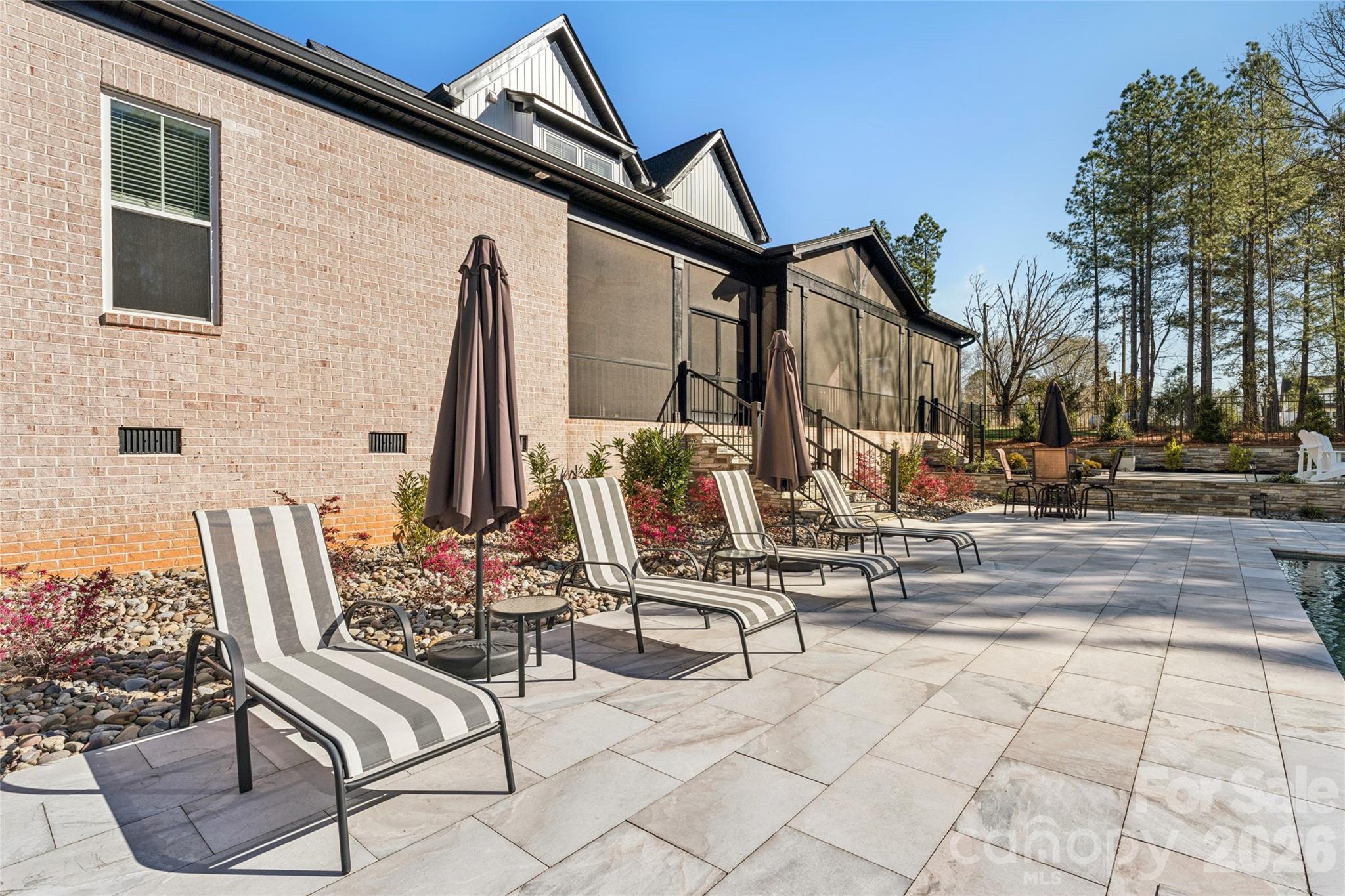 6615 Farmstead Lane — Concord