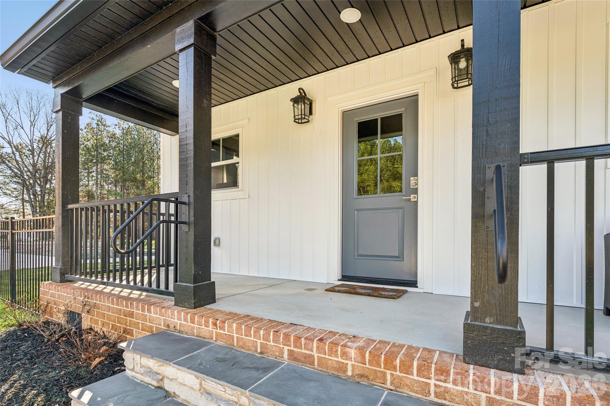 6615 Farmstead Lane — Concord