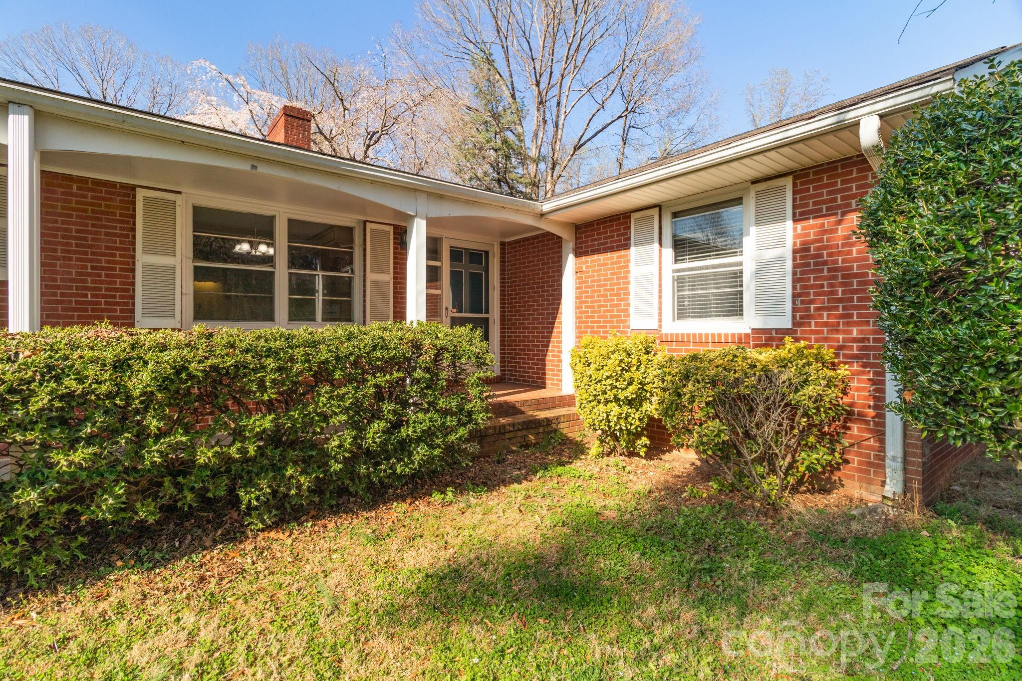875 Bonanza Drive — Salisbury