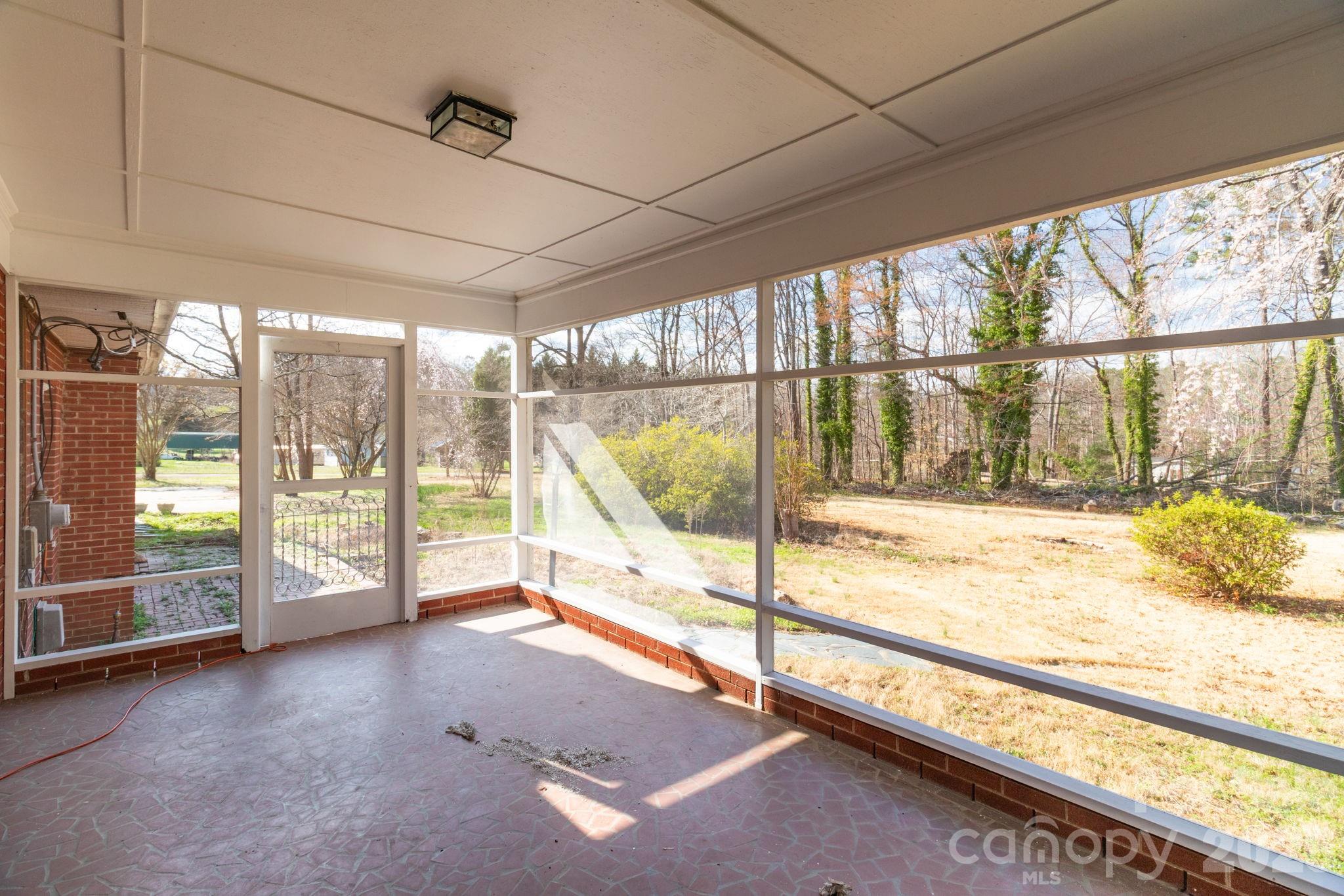 875 Bonanza Drive — Salisbury