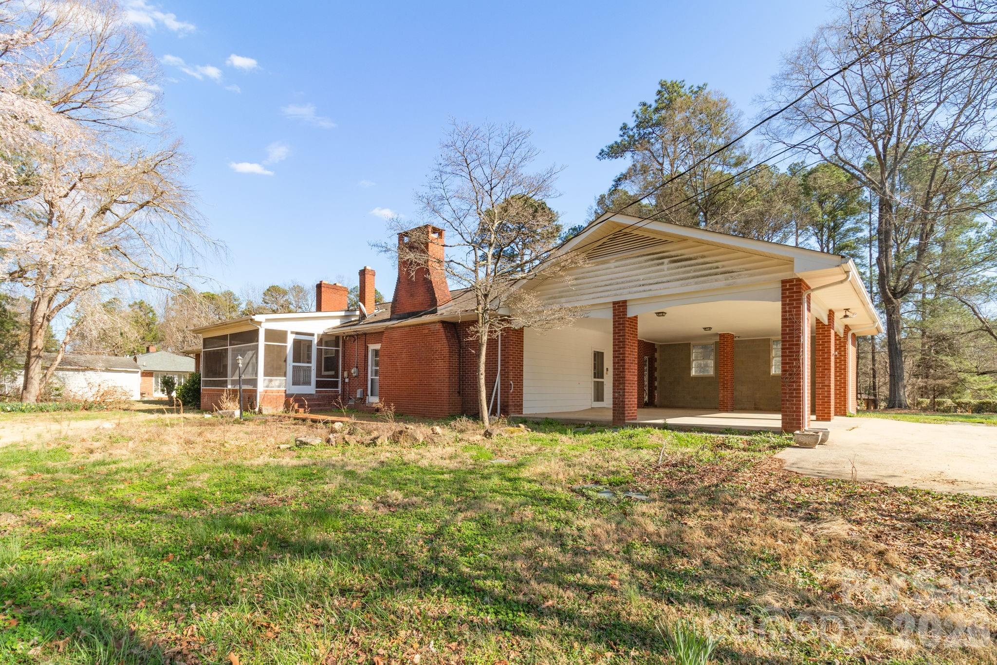 875 Bonanza Drive — Salisbury