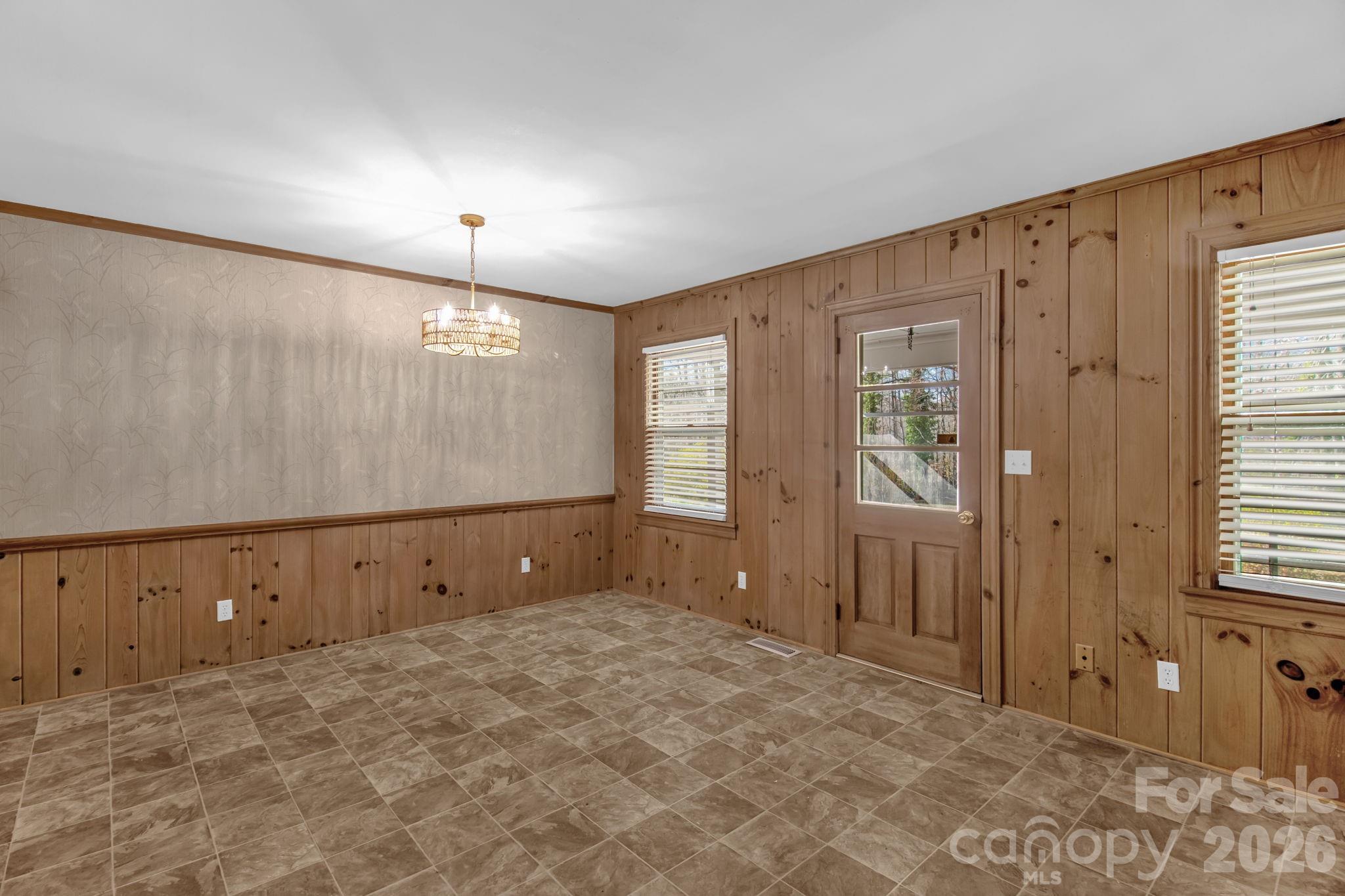 875 Bonanza Drive — Salisbury
