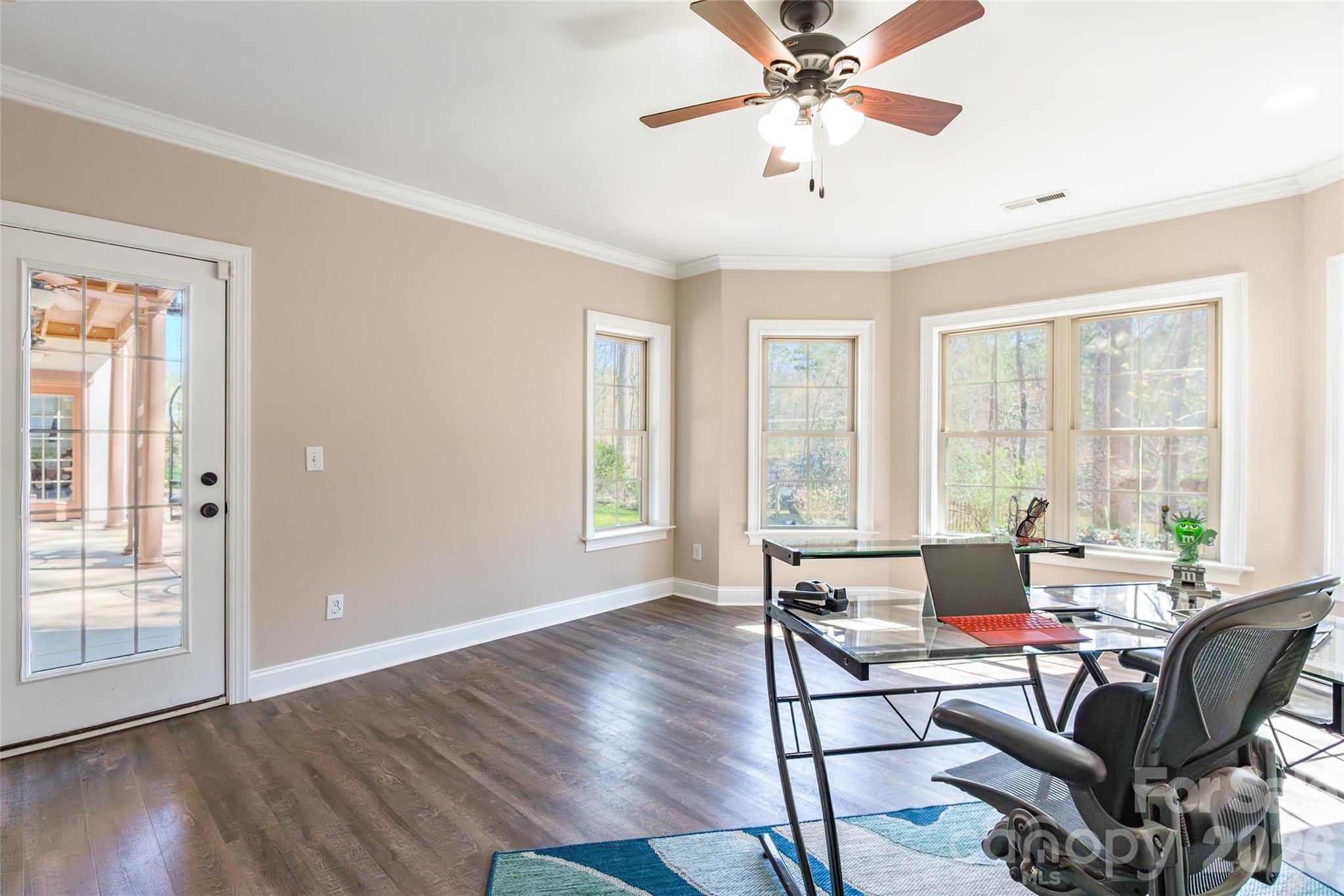 2360 Smith Harbour Drive — Denver