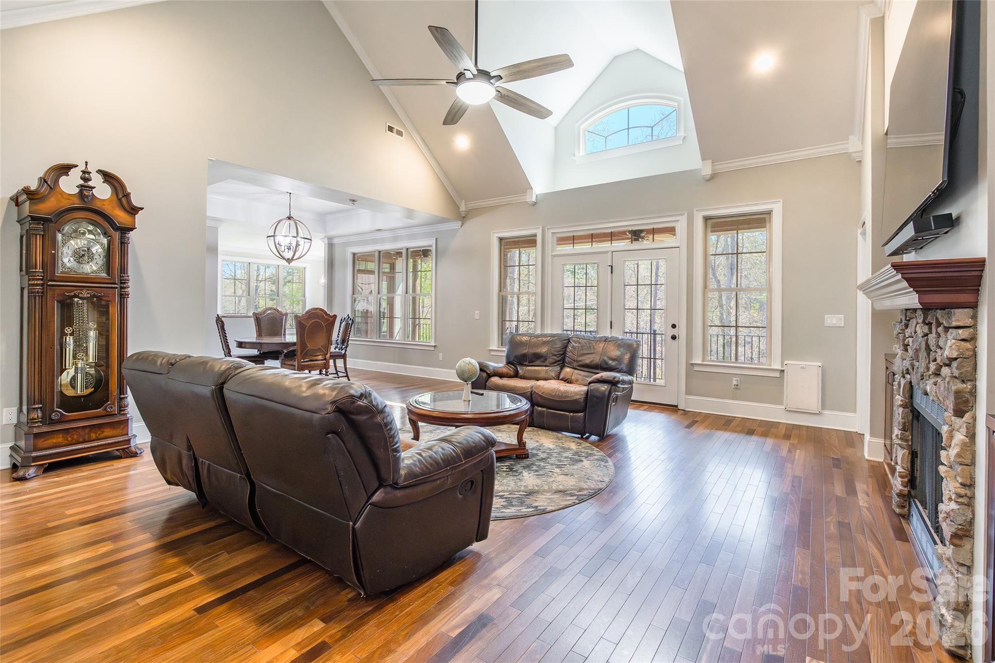 2360 Smith Harbour Drive — Denver