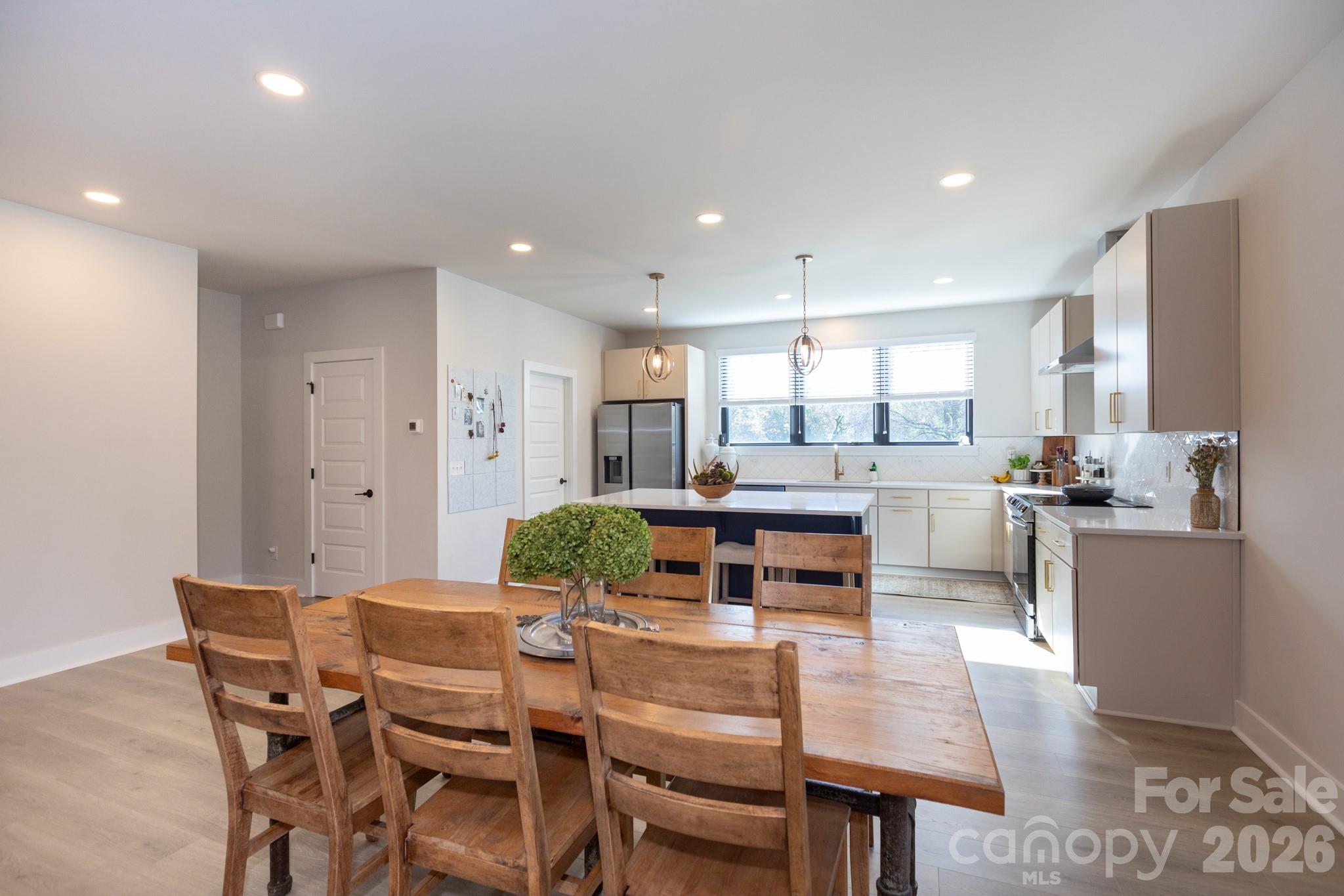 3538 Saker Lane — Charlotte
