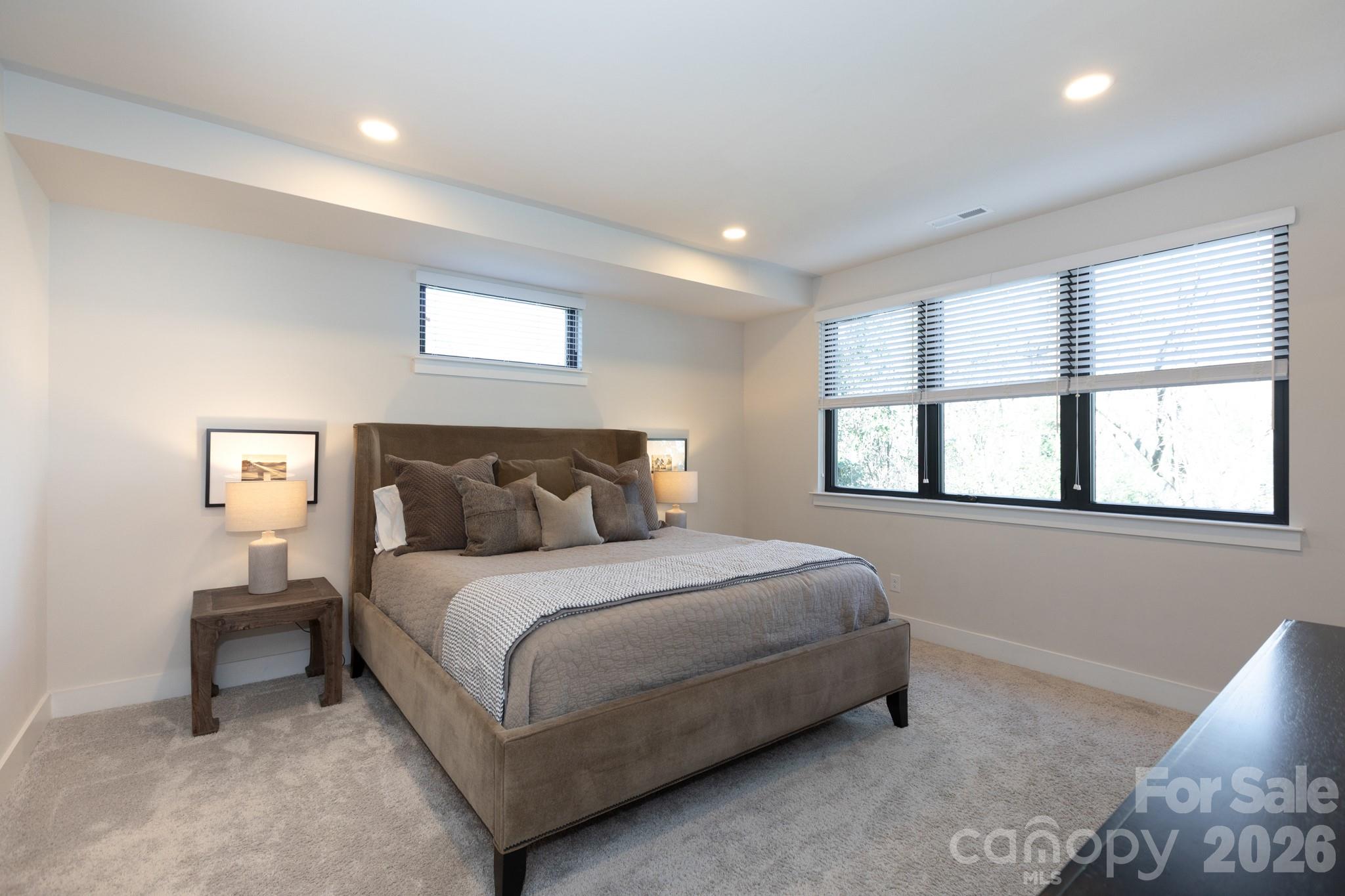 3538 Saker Lane — Charlotte