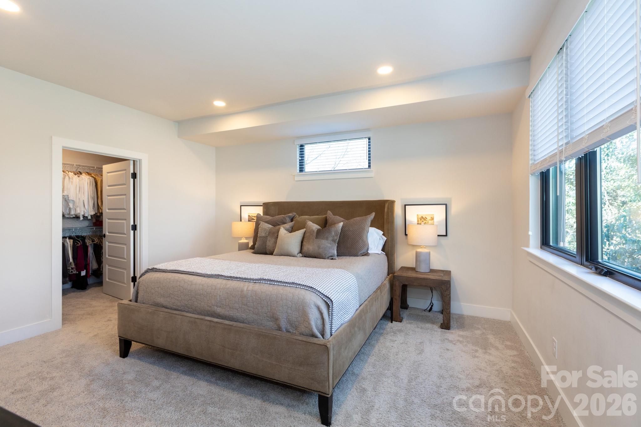 3538 Saker Lane — Charlotte