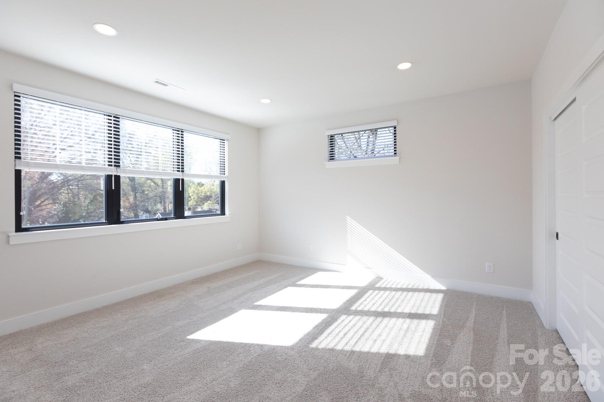 3538 Saker Lane — Charlotte