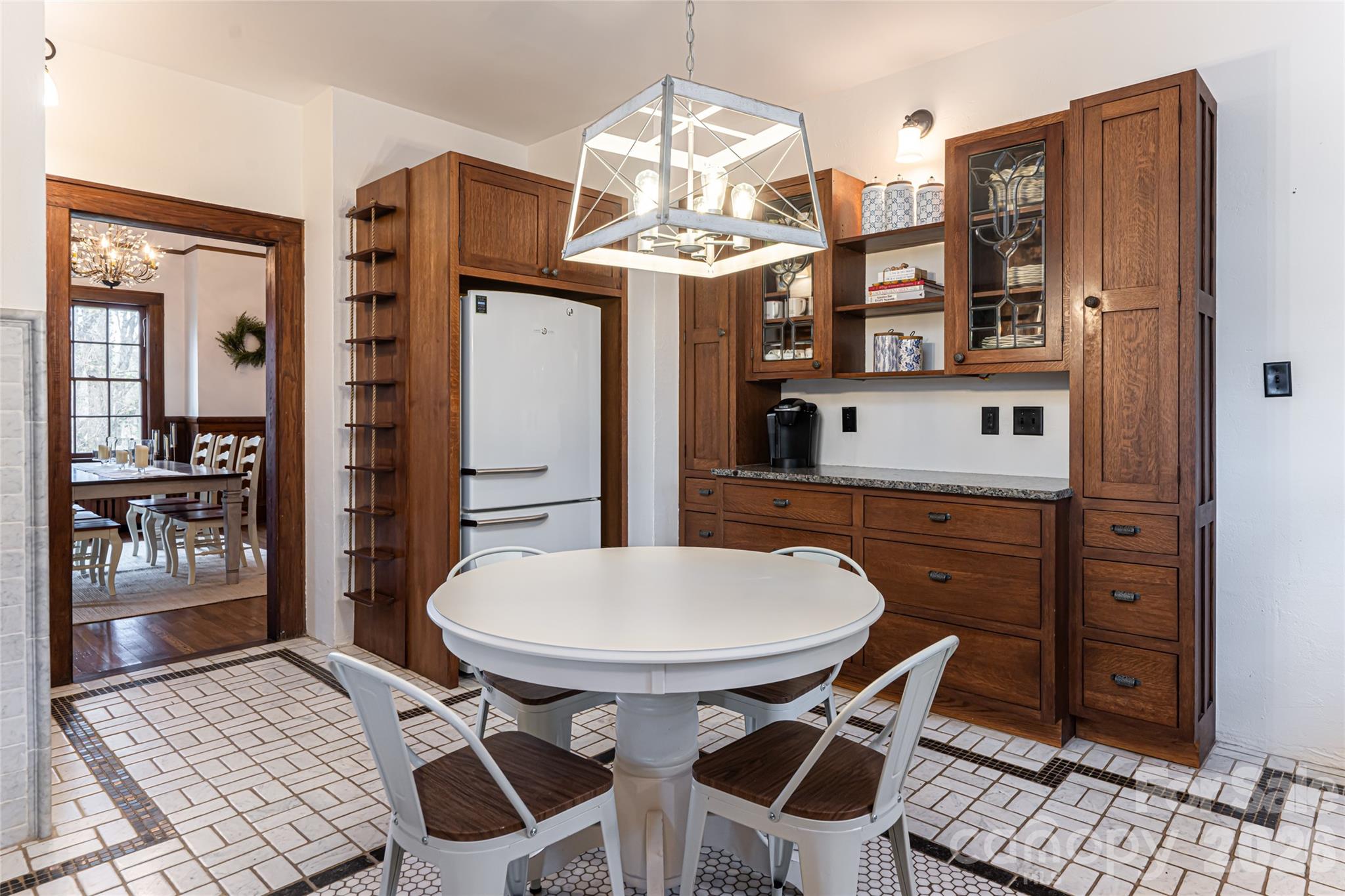 147 Preservation Way — Waynesville