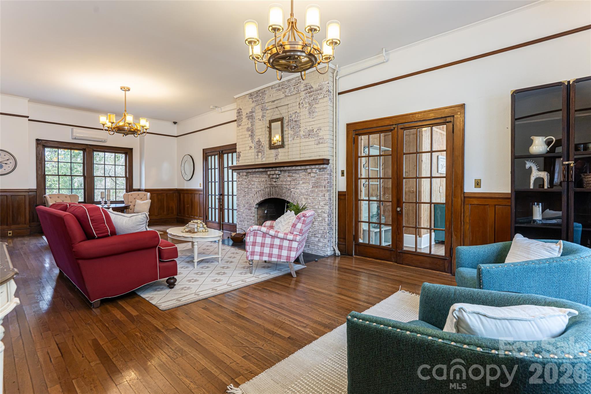 147 Preservation Way — Waynesville