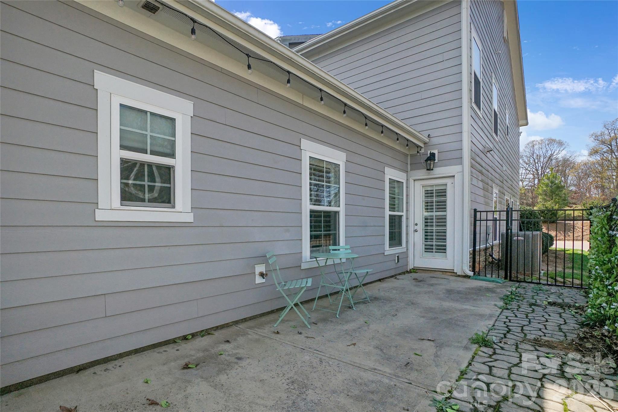 1178 Almerton Drive — Denver
