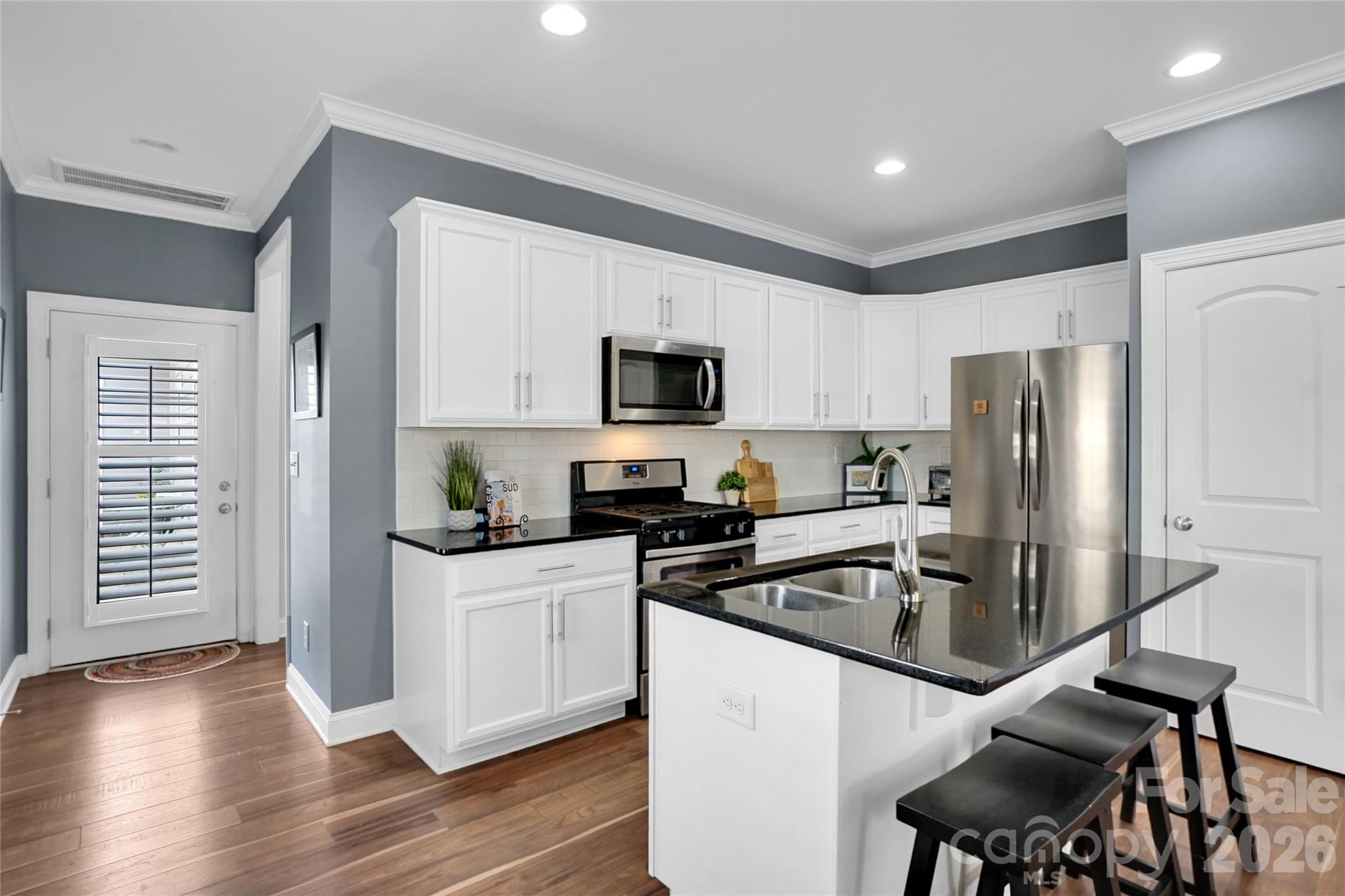 1178 Almerton Drive — Denver