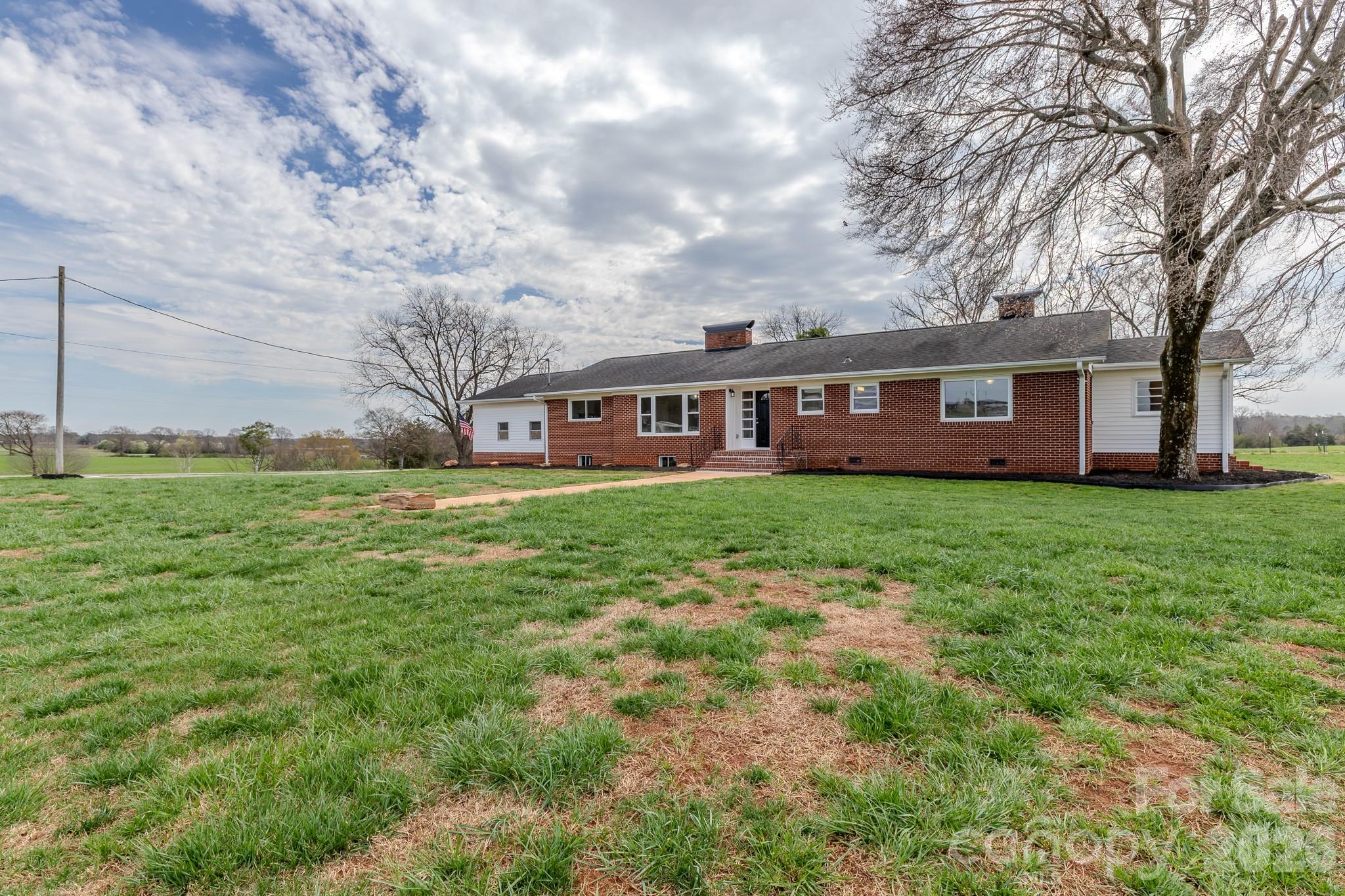 1217 Daniels Road — Lincolnton