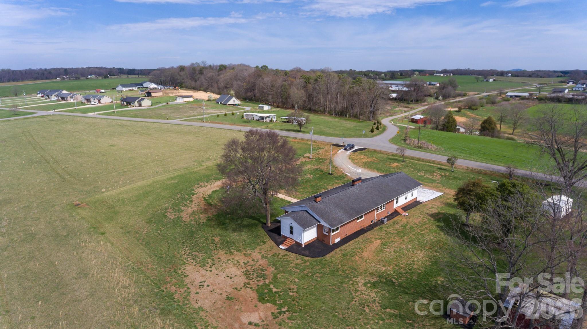 1217 Daniels Road — Lincolnton