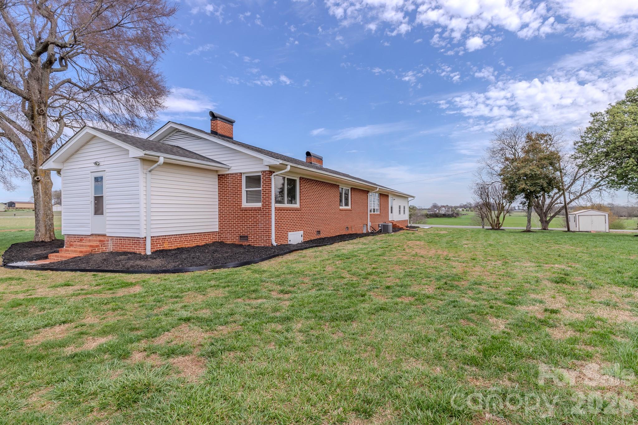 1217 Daniels Road — Lincolnton