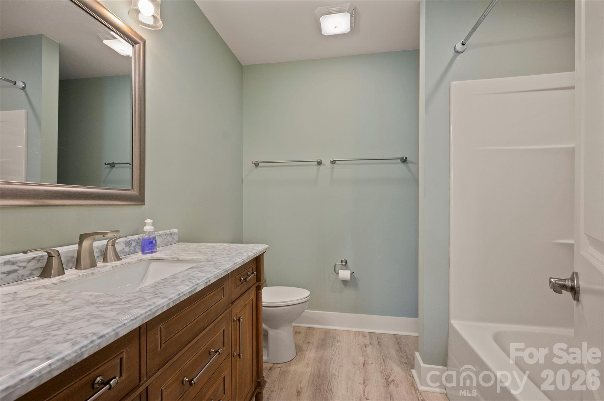 823 Silverstone Drive — Hendersonville