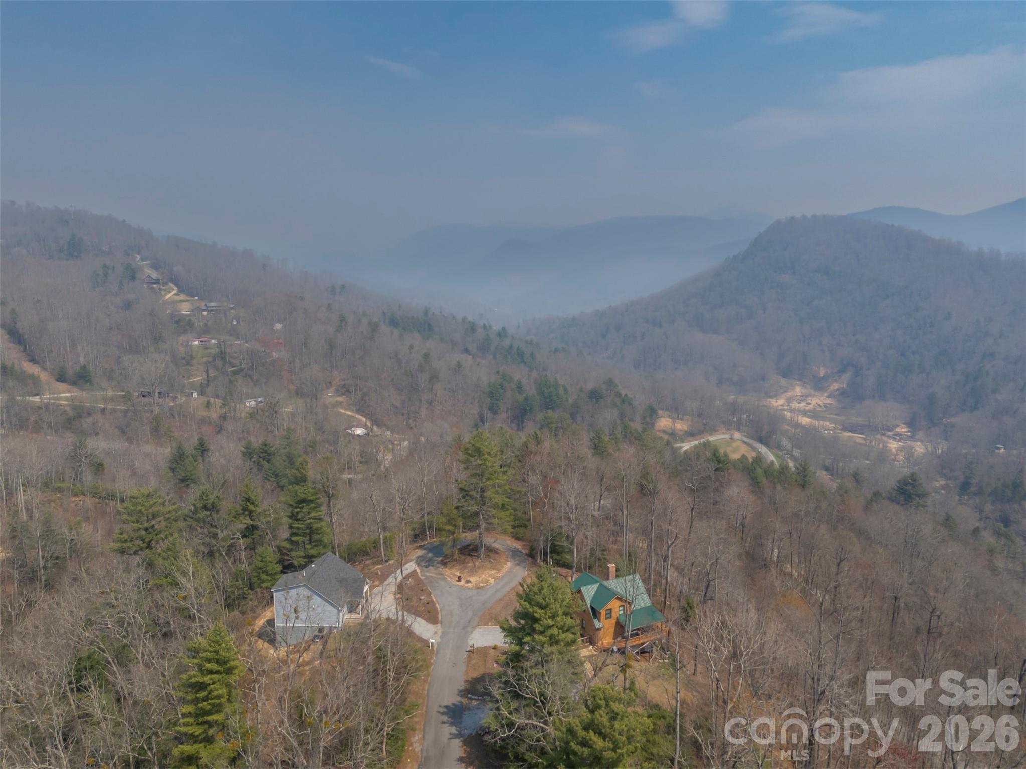 823 Silverstone Drive — Hendersonville