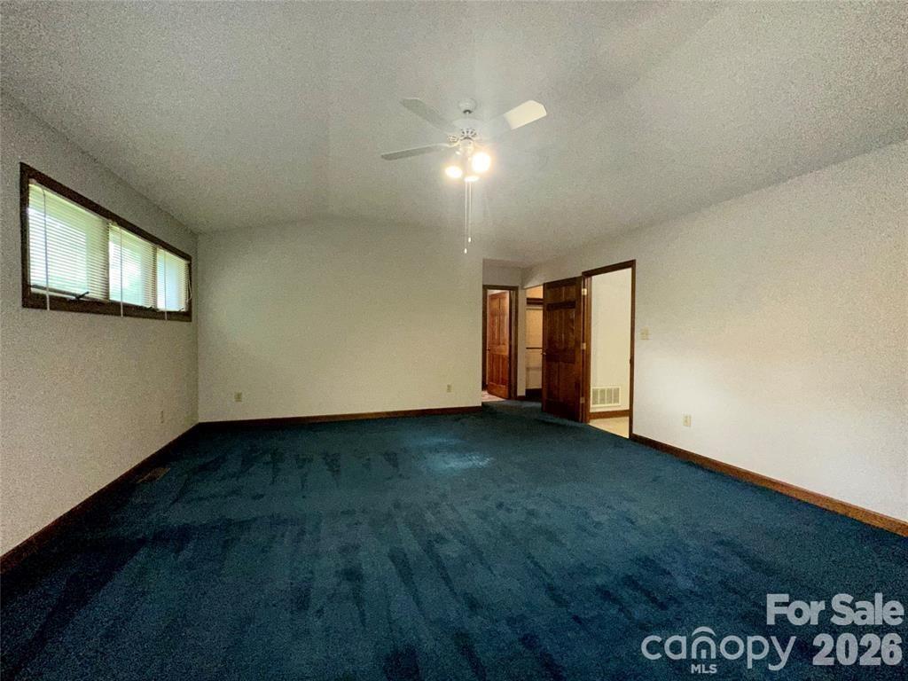 10100 Sam Furr Road — Huntersville