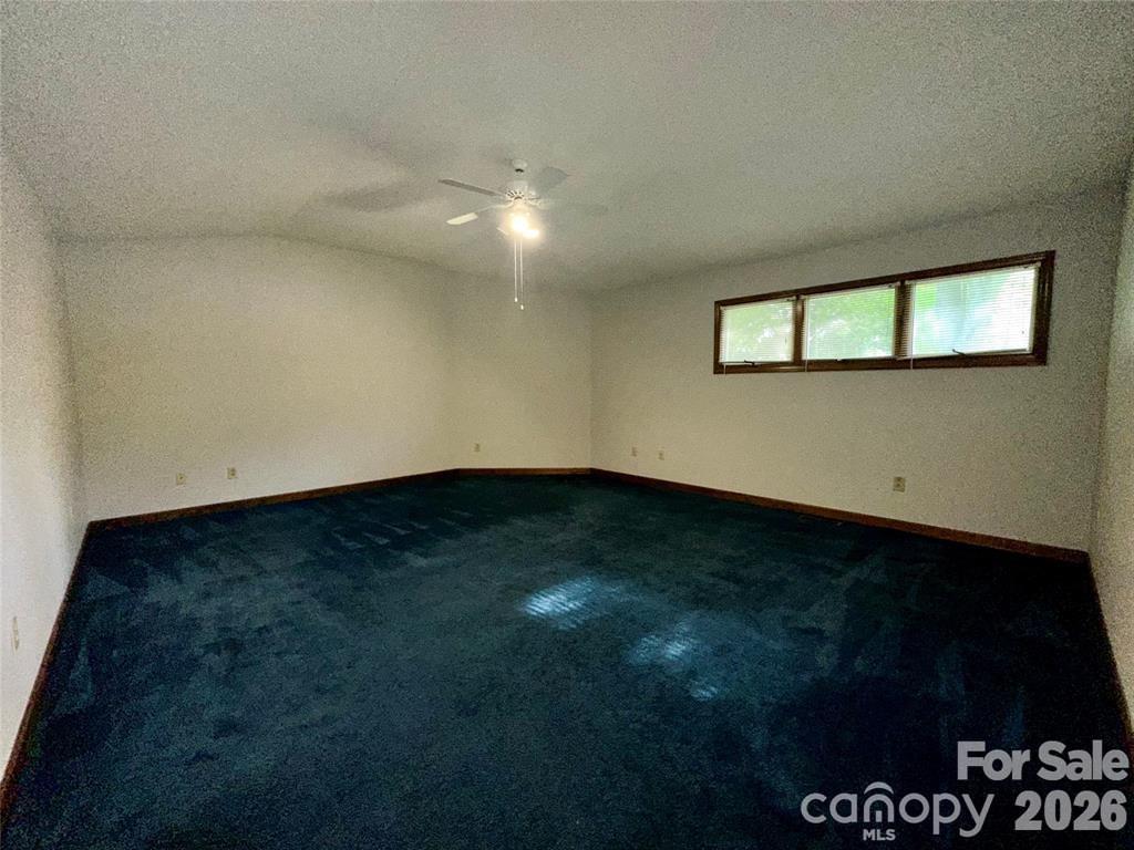 10100 Sam Furr Road — Huntersville