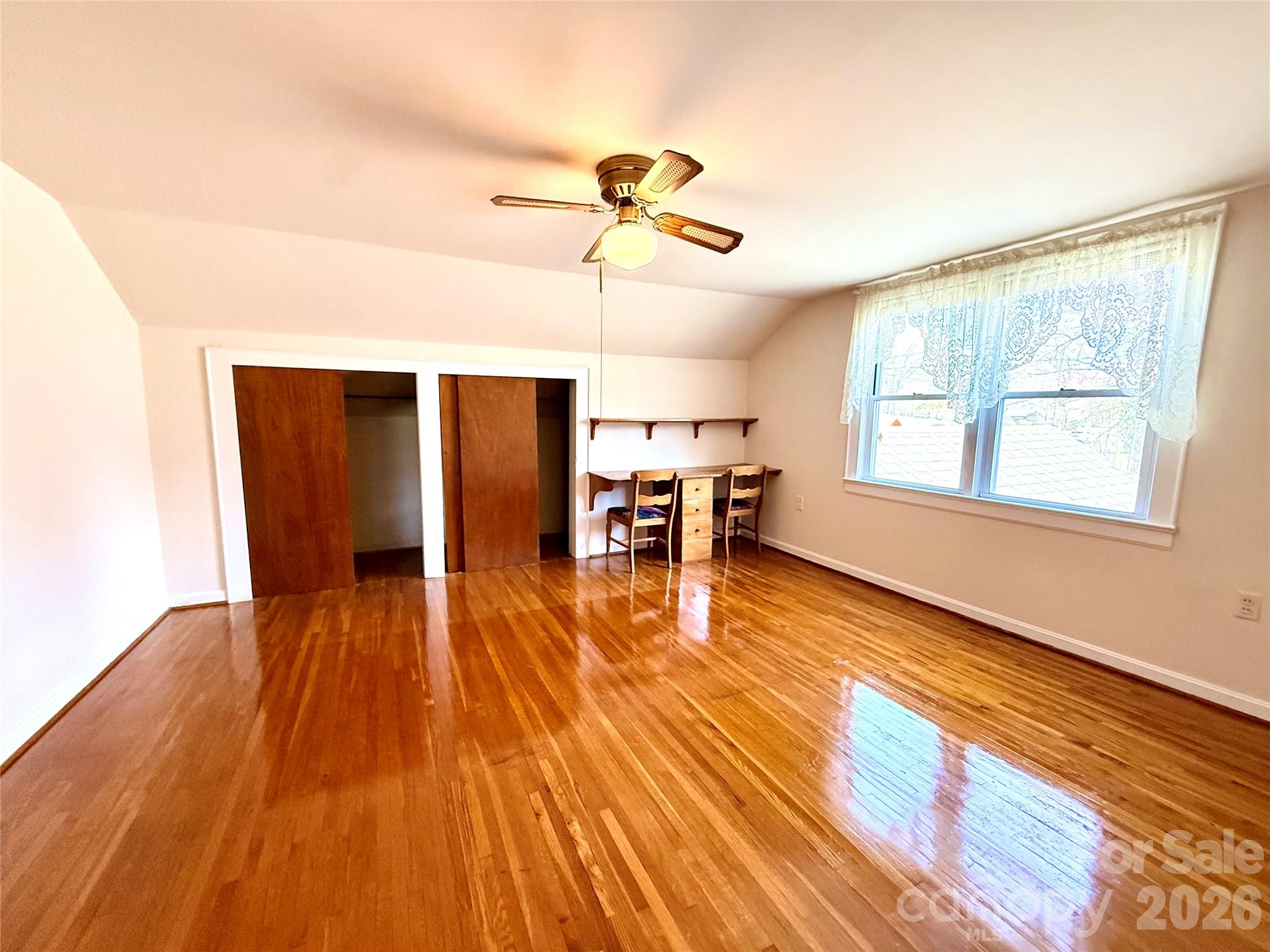 1005 N Main Street — Oakboro