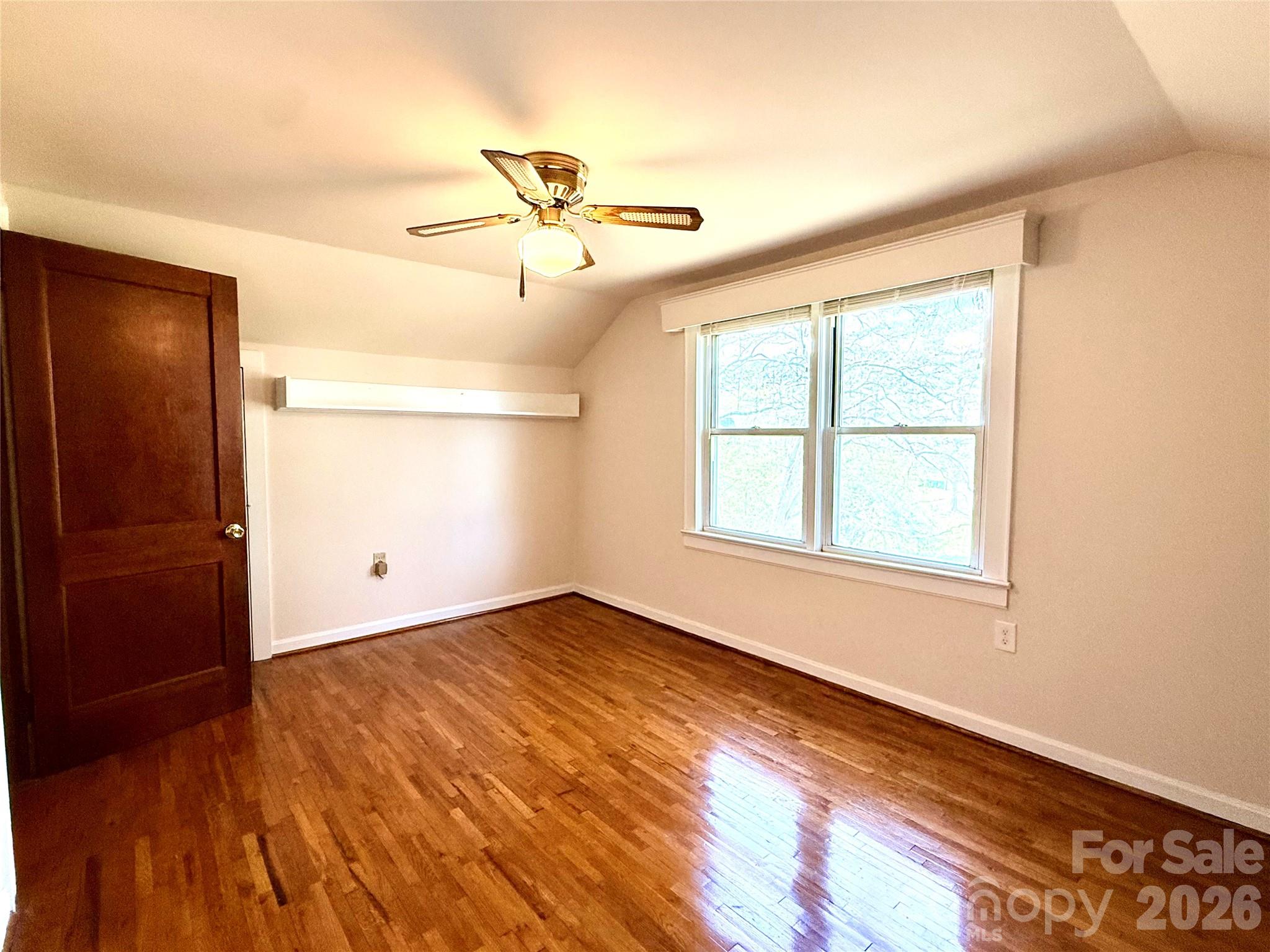 1005 N Main Street — Oakboro